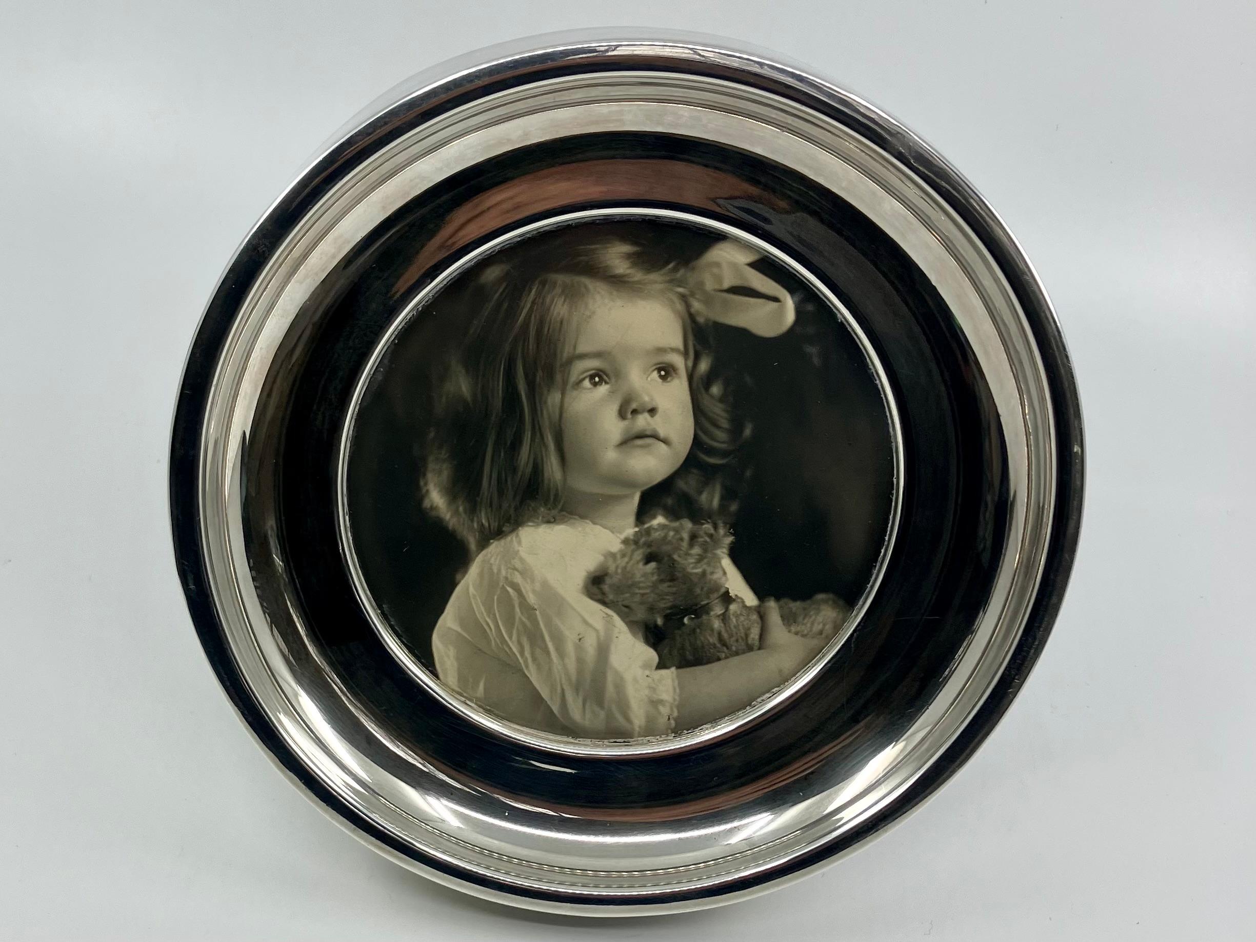 Polished Sterling Silver Circular Standing Frame For Sale