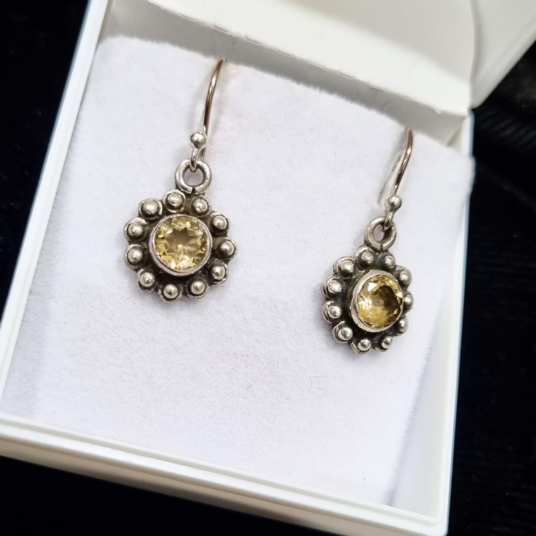 Pendientes de Plata de Ley con Gema de Citrino Corte redondo en venta