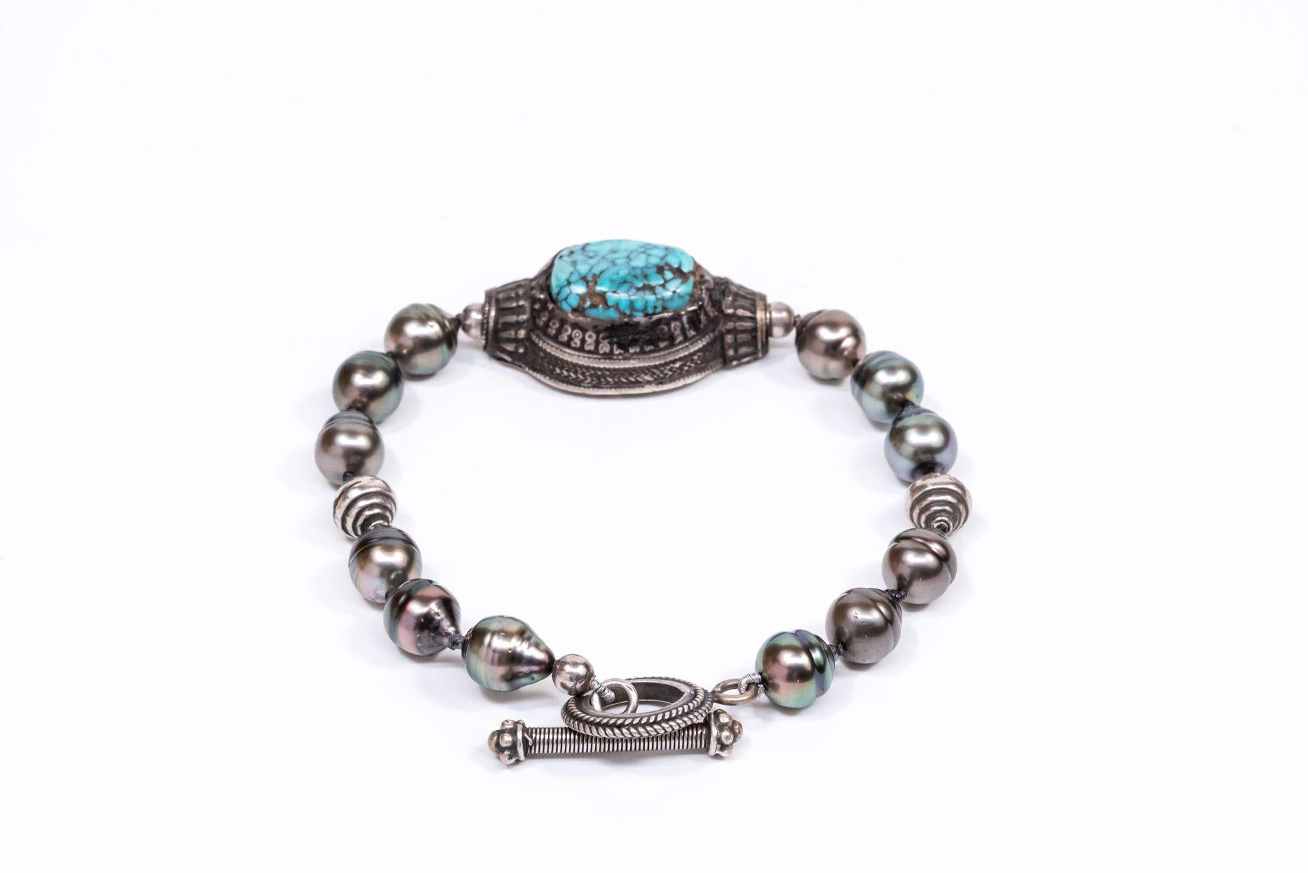 Sterling Silver Clasp Tibetan Turquoise Tahitian Pearls Beaded Bracelet For Sale 7