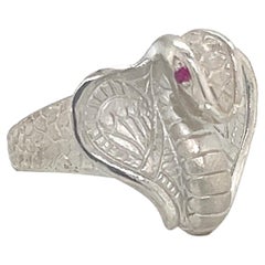 Bague serpent cobra en argent sterling avec yeux en rubis