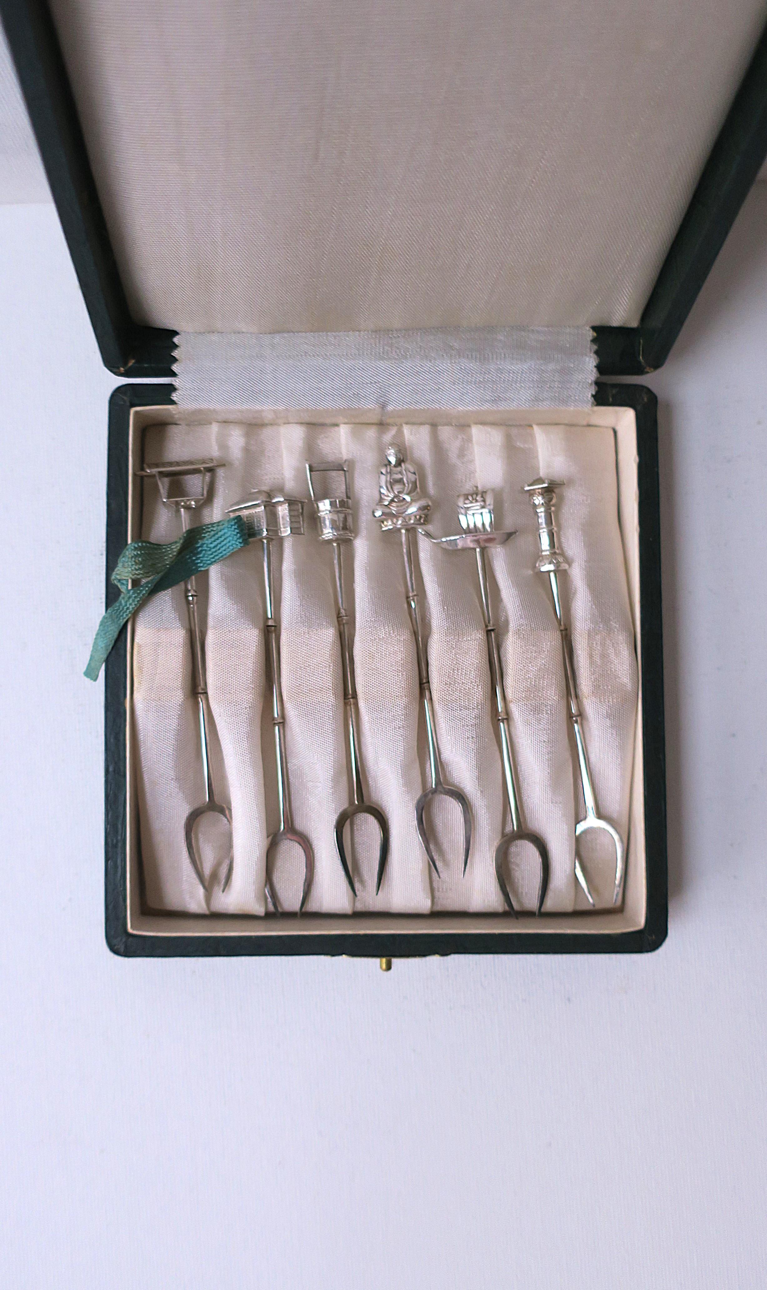 Japanese Sterling Silver Cocktail or Appetizer Fork Picks by Asahi Shoten, Japan For Sale