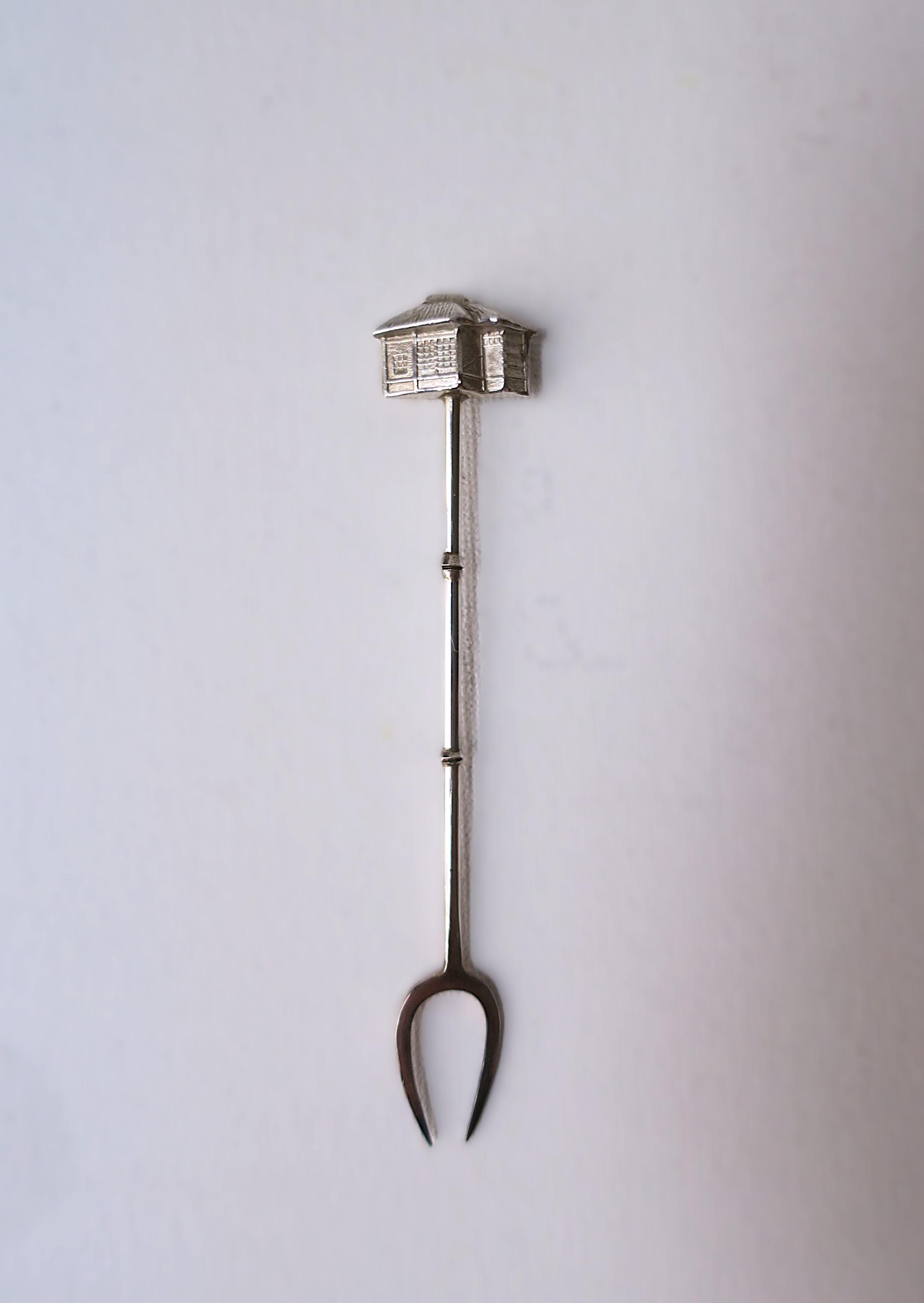 Sterling Silver Cocktail or Appetizer Fork Picks by Asahi Shoten, Japan For Sale 3