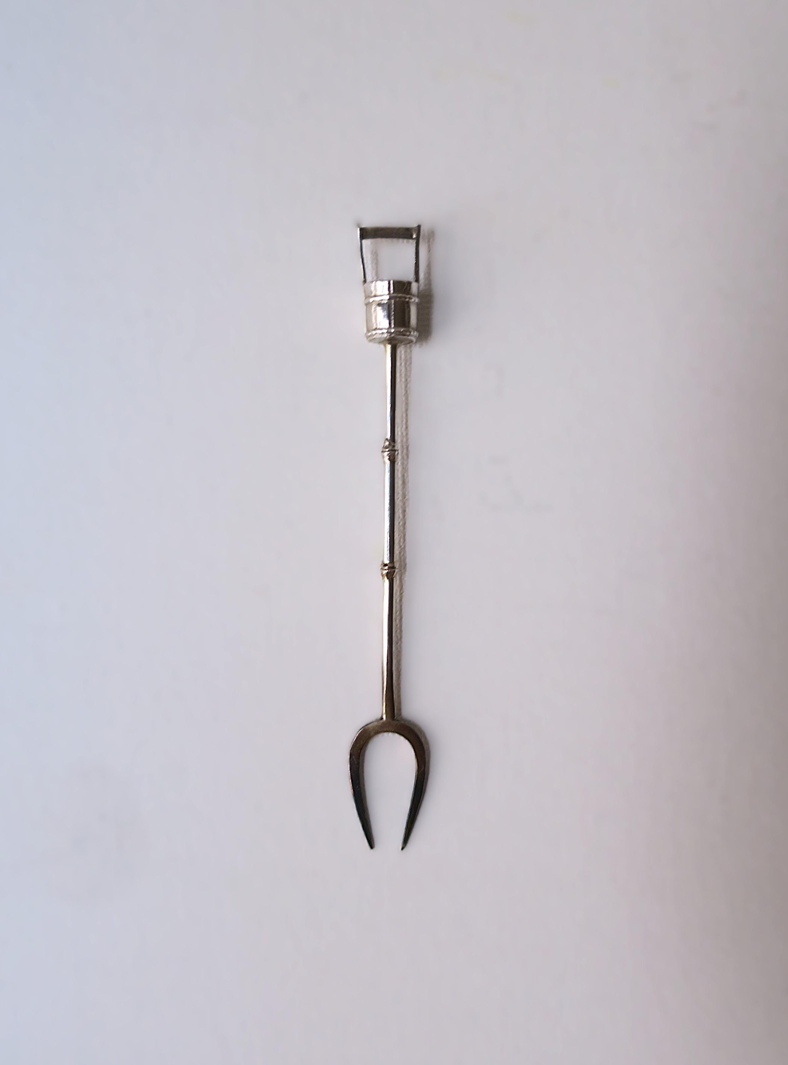 Sterling Silver Cocktail or Appetizer Fork Picks by Asahi Shoten, Japan For Sale 4