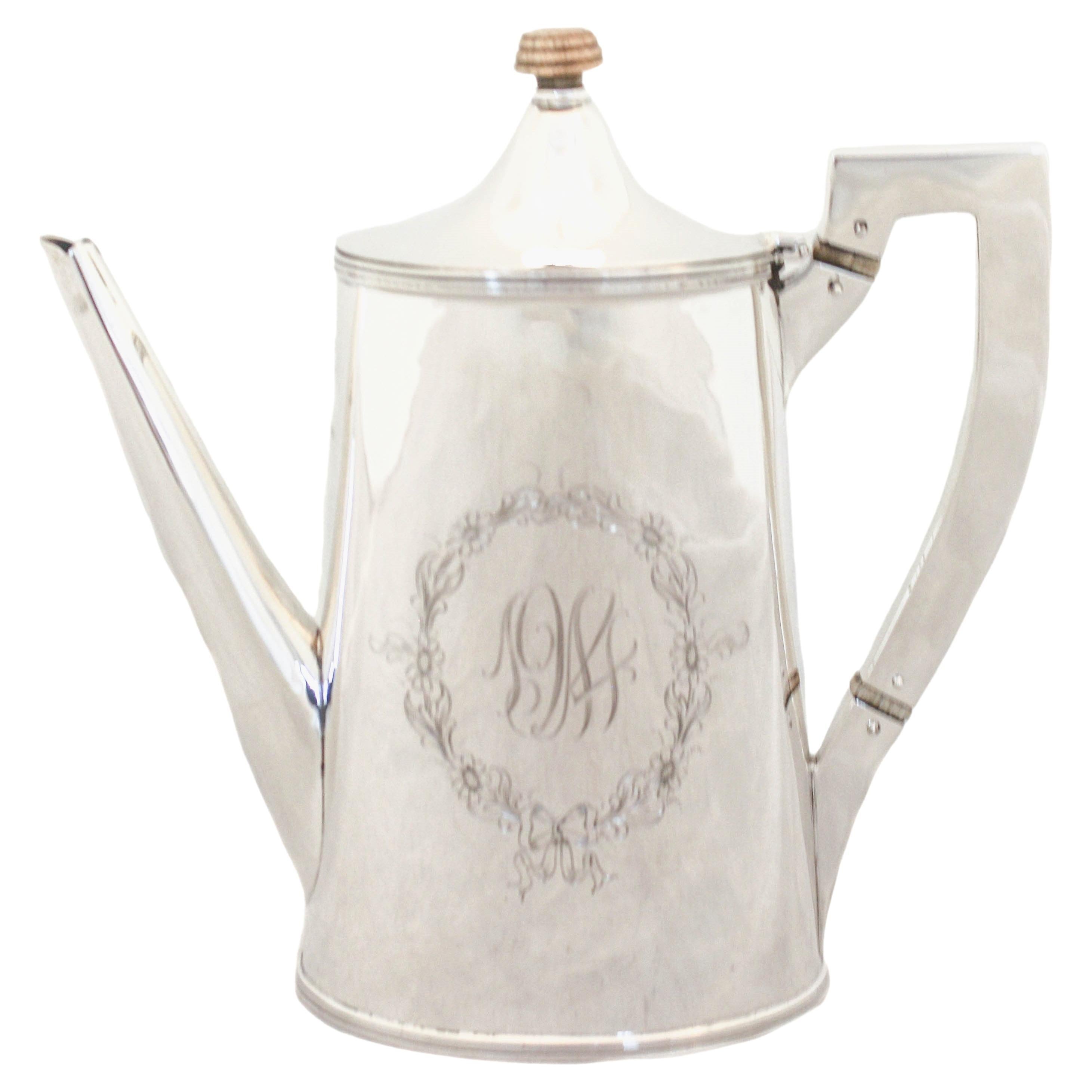Cafetera de plata de ley