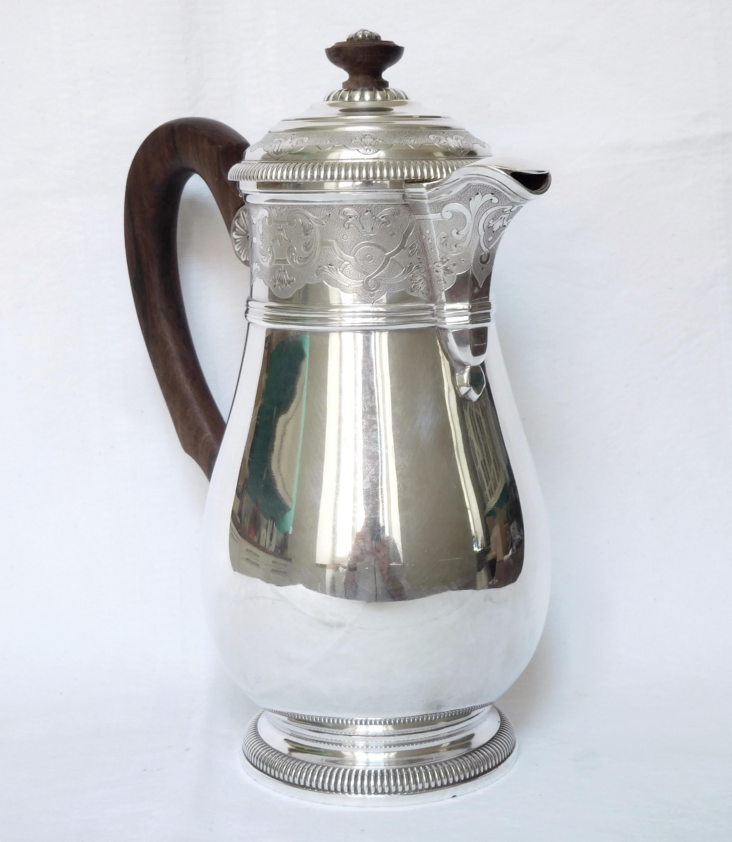 Sterling Silver Coffee Pot, French Regency Style by Silversmith Puiforcat In Good Condition In GRENOBLE, FR