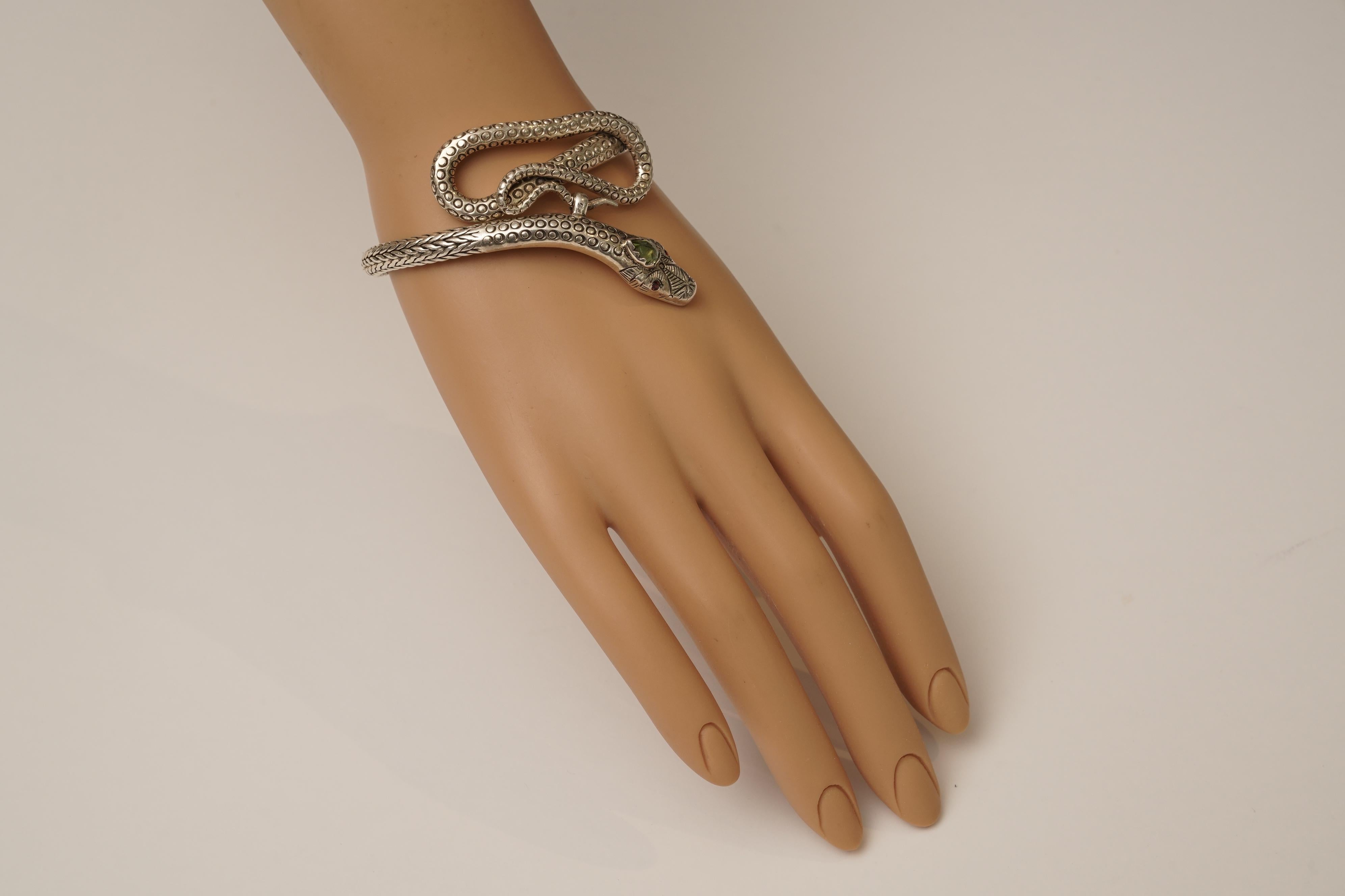 Sterling Silver Coiled Snake Bracelet with Peridot In Excellent Condition In Nantucket, MA