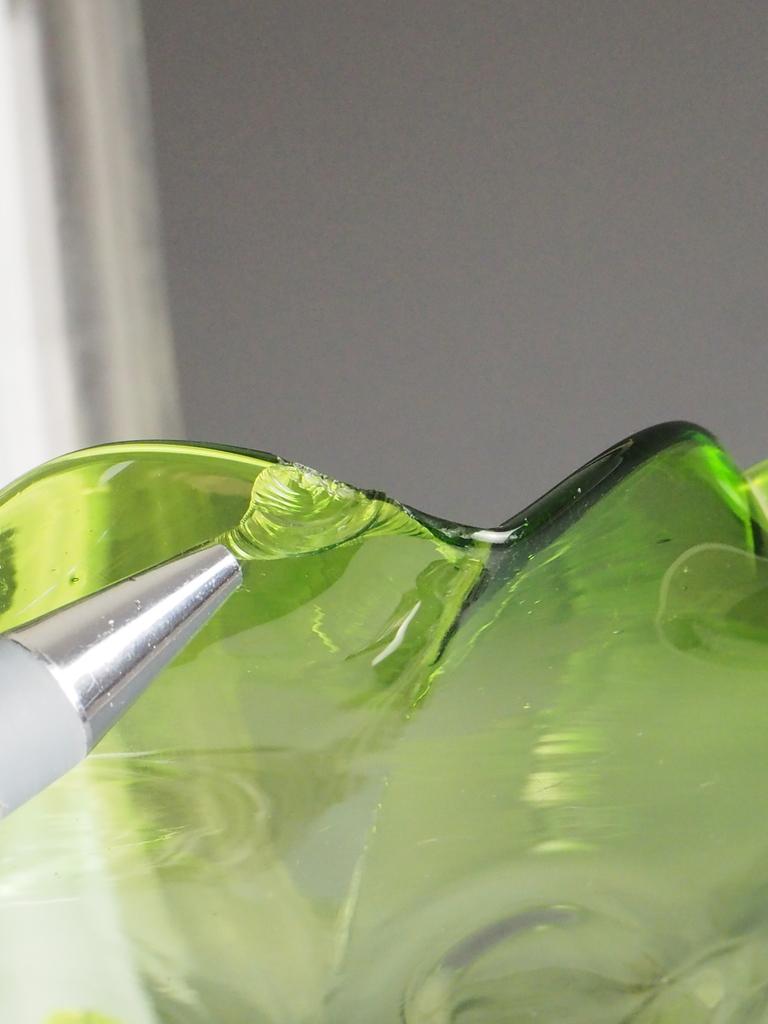 Lampada a olio a colonna corinzia in argento massiccio con paralume originale in vetro verde in vendita 12