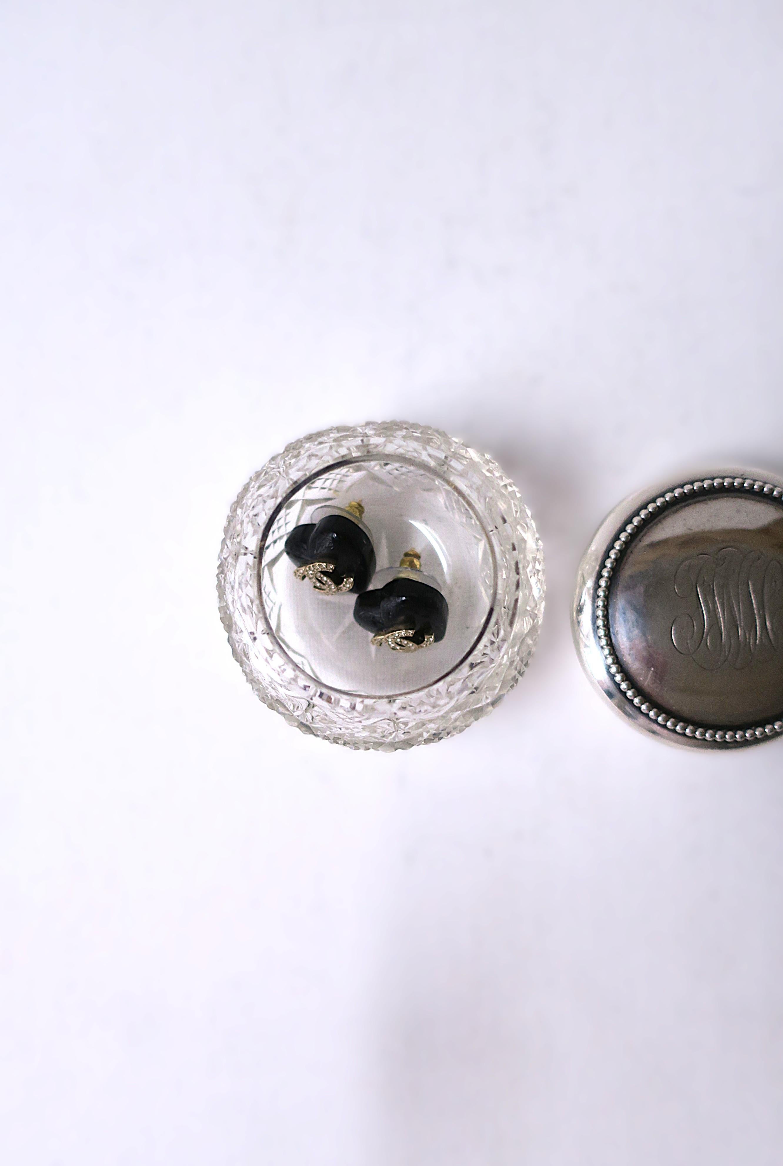 Boîte de toilette en argent sterling J E Caldwell en vente 3
