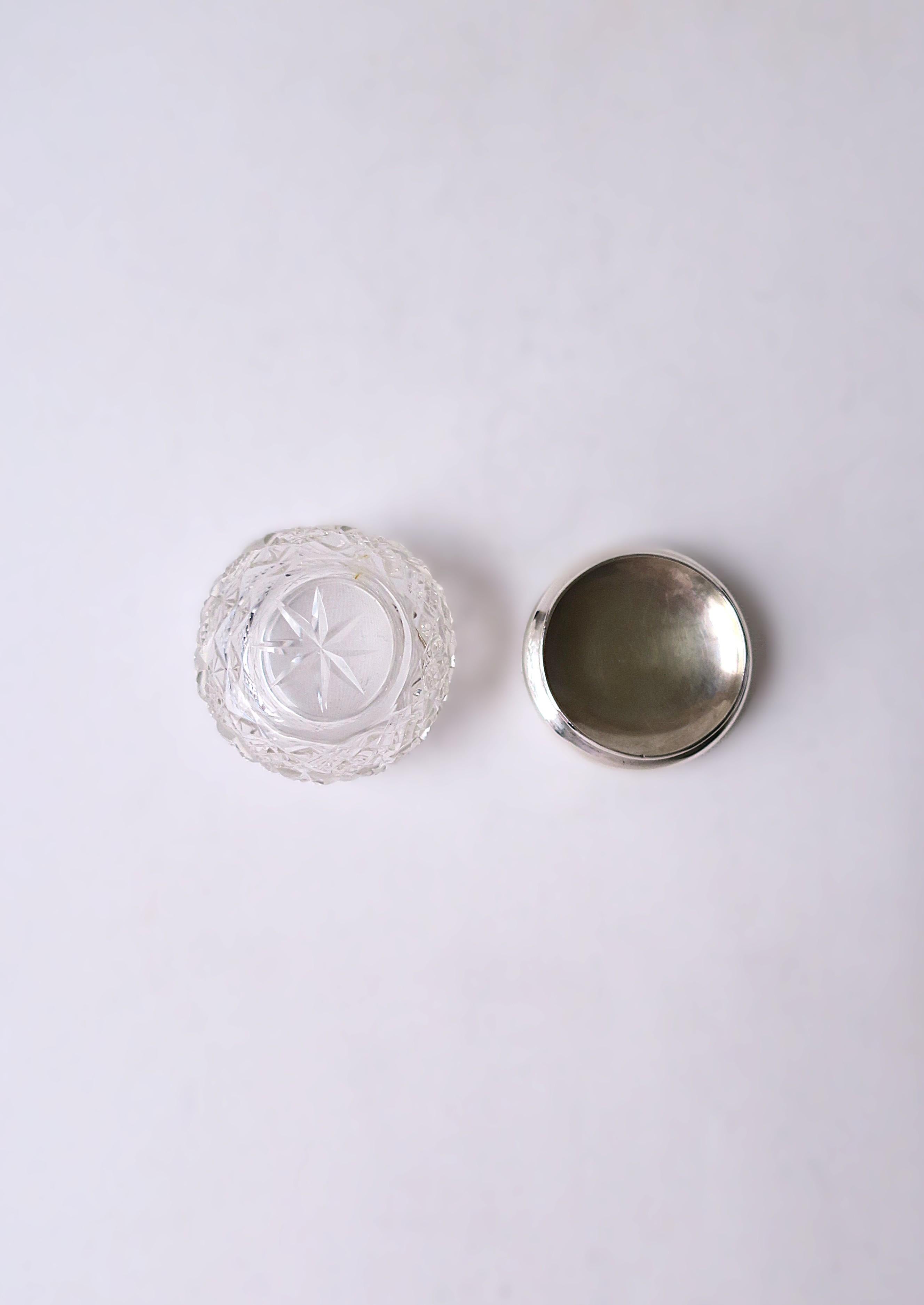 Boîte de toilette en argent sterling J E Caldwell en vente 5