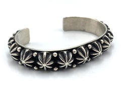 Bracciale in argento Sterling dell'argentiere Navajo Happy Piasso