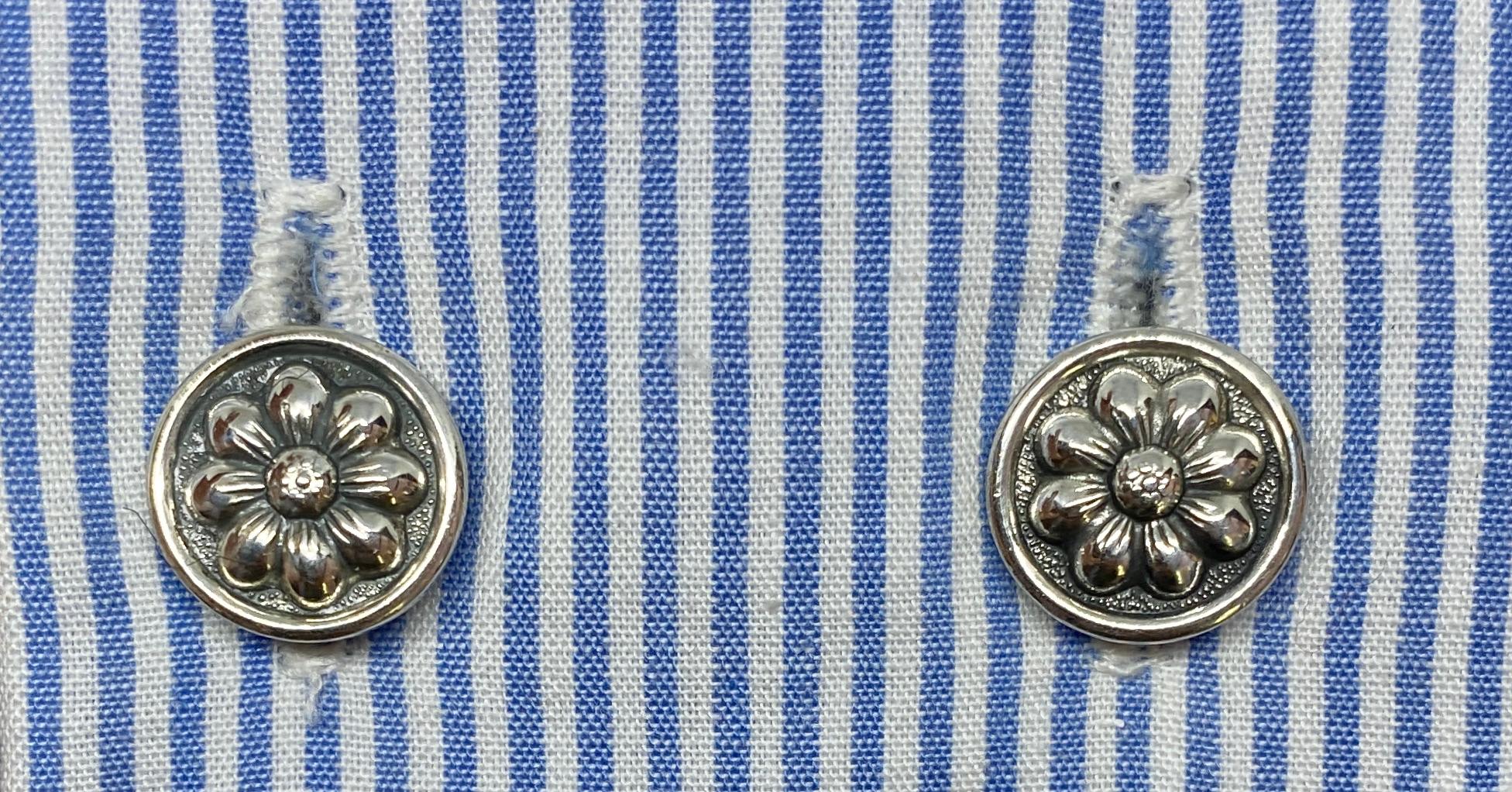 Sterling Silver Cufflinks with Classical Motif by Gianmaria Buccellati In Excellent Condition For Sale In San Rafael, CA