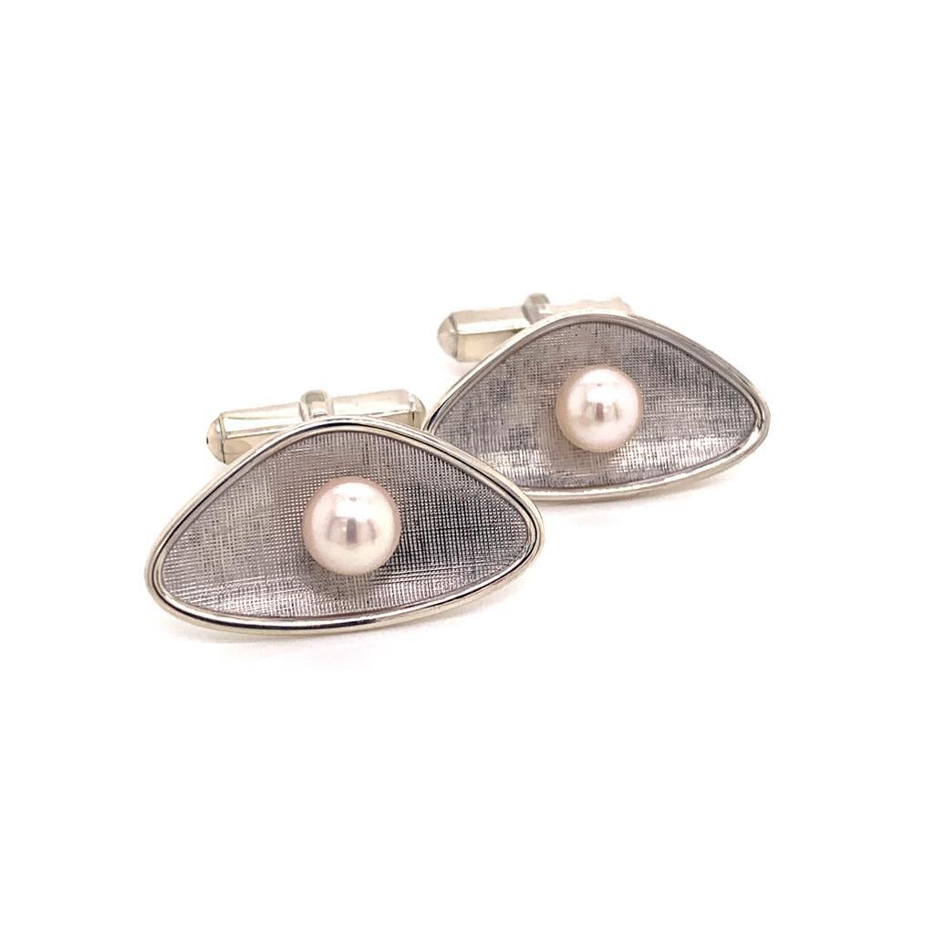 Women's Mikimoto Estate Cufflinks With Pearls Sterling Silver 5.14 Grams 6.25 mm