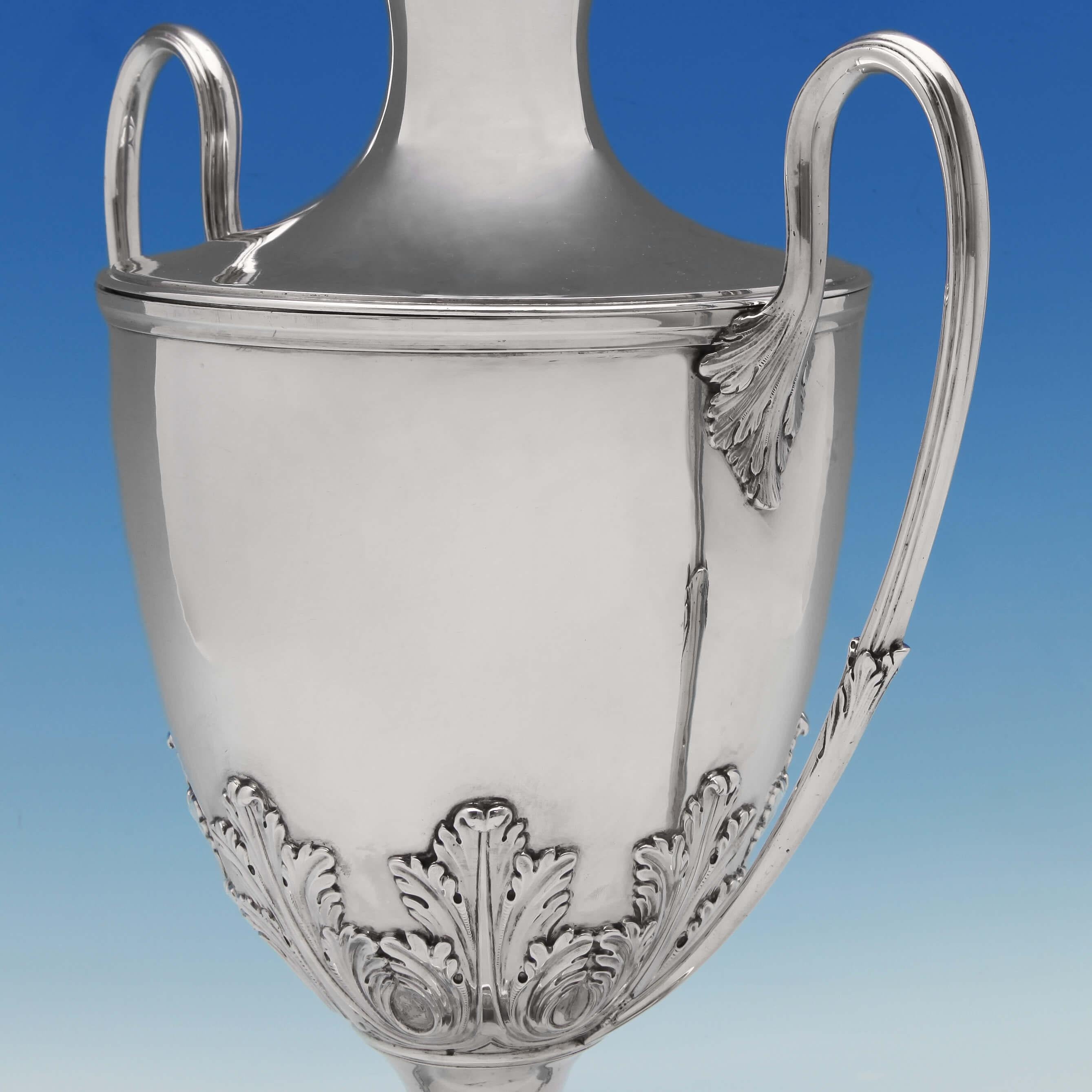 Taza y tapa de plata de ley del duque de Dorset Hallmarked Londres 1773 Inglés en venta