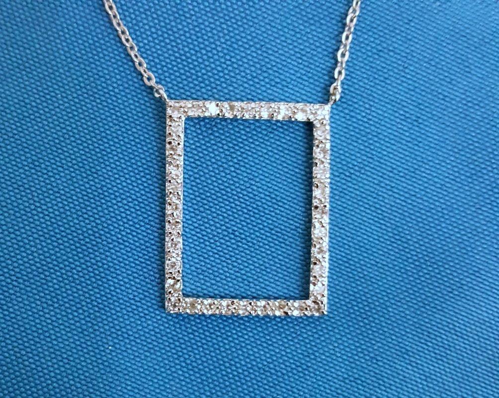 Sterling Silver & CZ Pendant Necklace, Vintage, Stamped In condizioni buone in vendita a Warrenton, OR