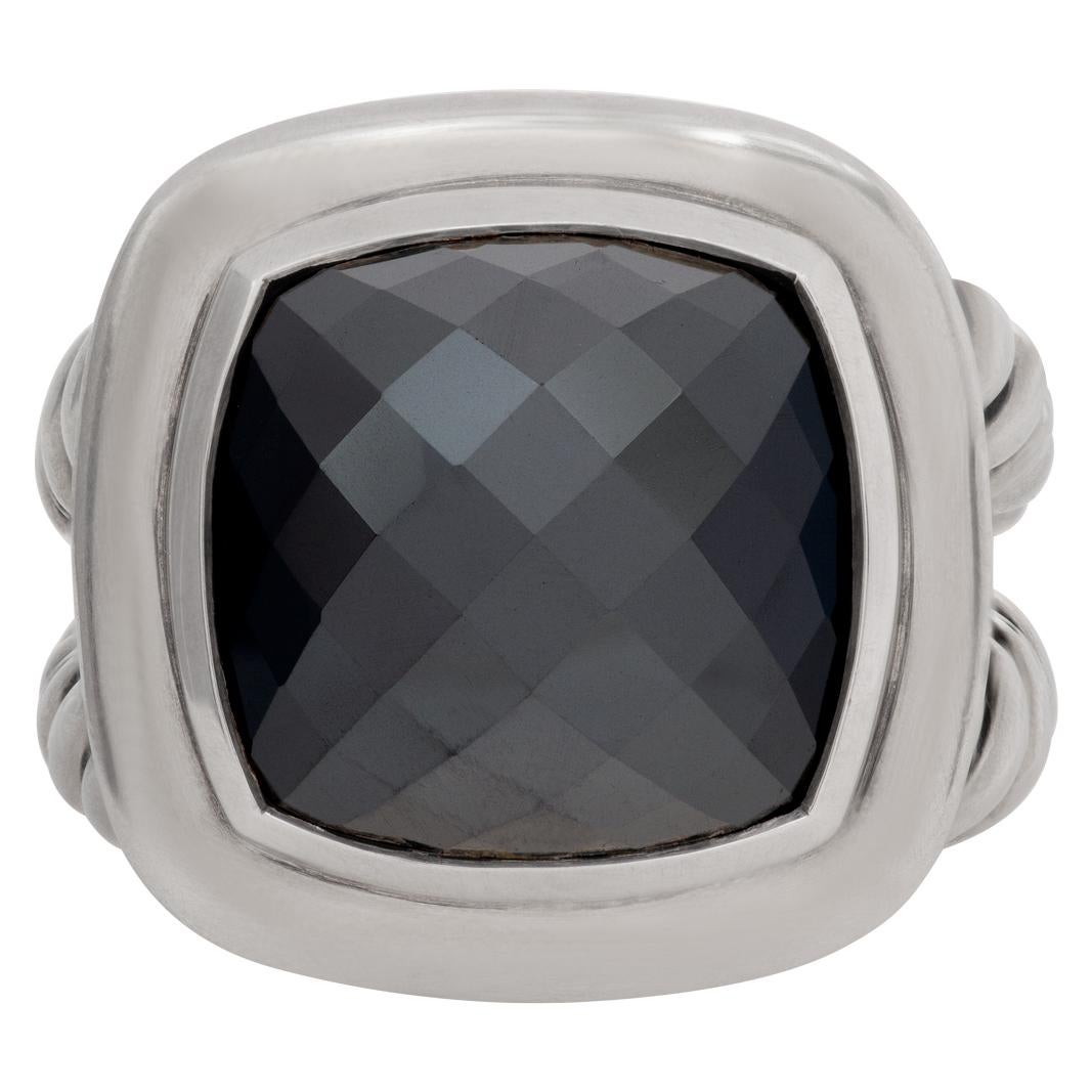 David Yurman Albion Hematite ring in sterling silver. With box. Size 6This David Yurman ring is currently size 6 and some items can be sized up or down, please ask! It weighs 10.9 gramms and is Sterling Silver.
