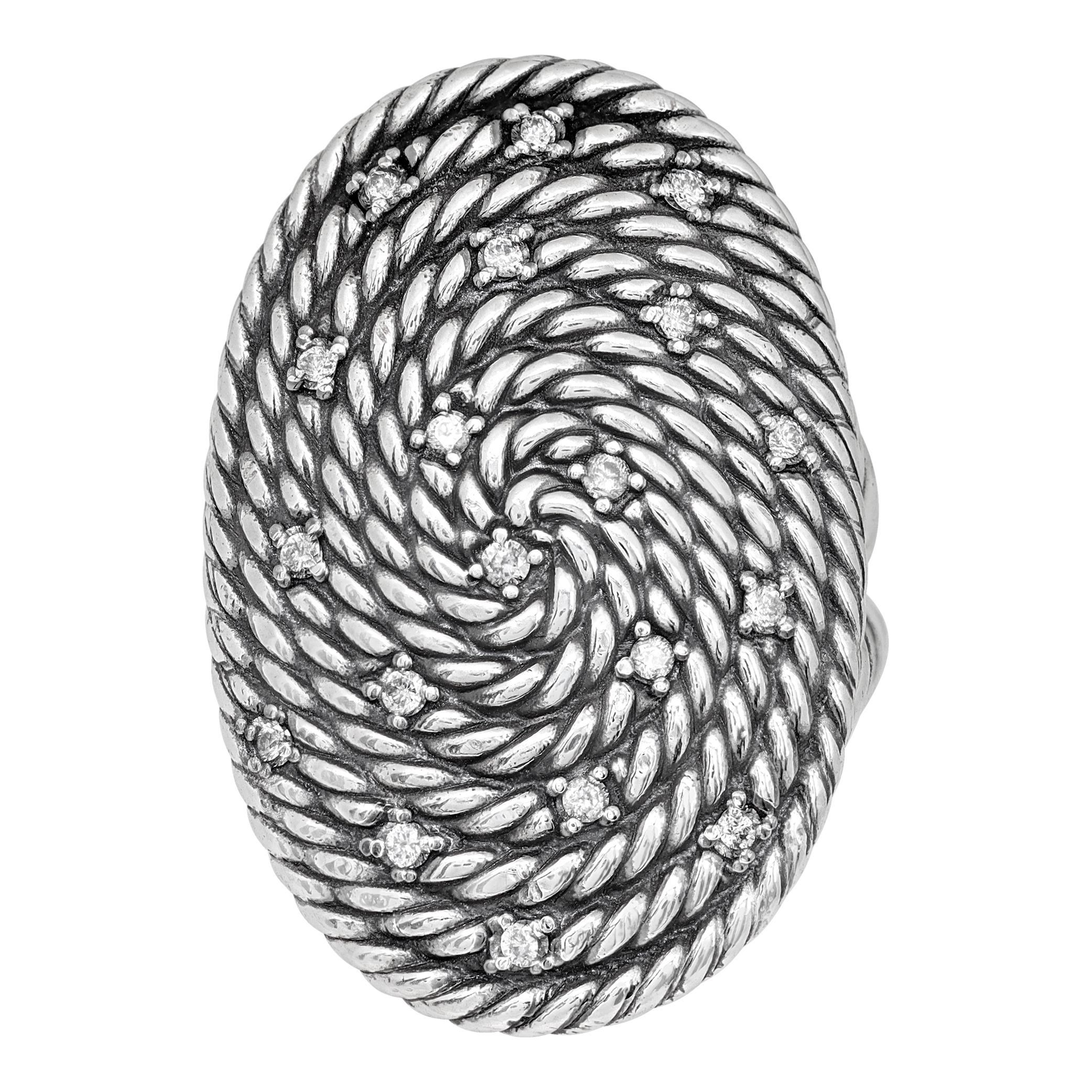 David Yurman sterling silver Cable Coil ring with 0.23 carat in diamonds, size 7, measures 32.5mm x 27mm.

This David Yurman ring is currently size 7 and some items can be sized up or down, please ask! It weighs 13.3 pennyweights and is Sterling