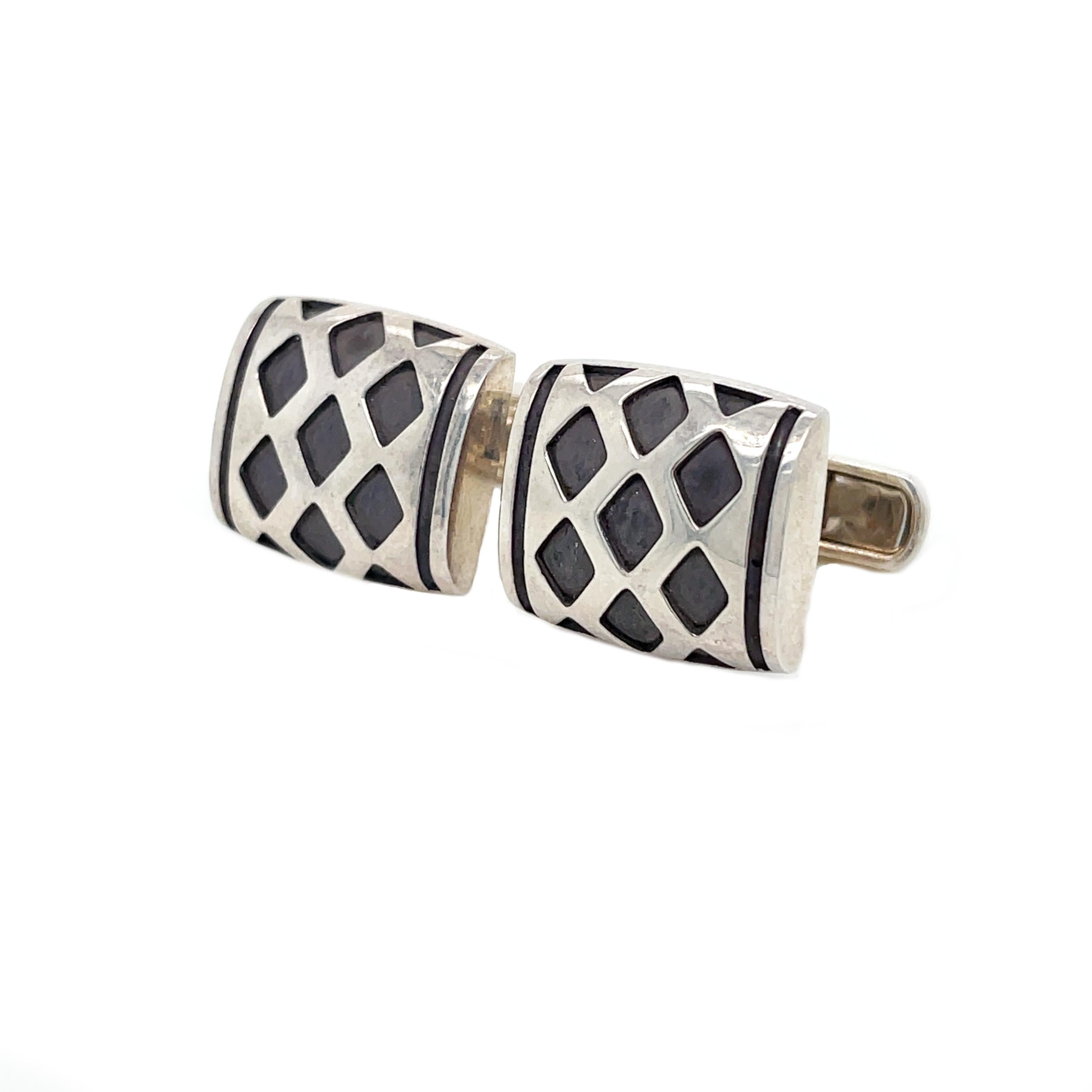 Sterling Silver Diamond Pattern Cufflinks For Sale 1