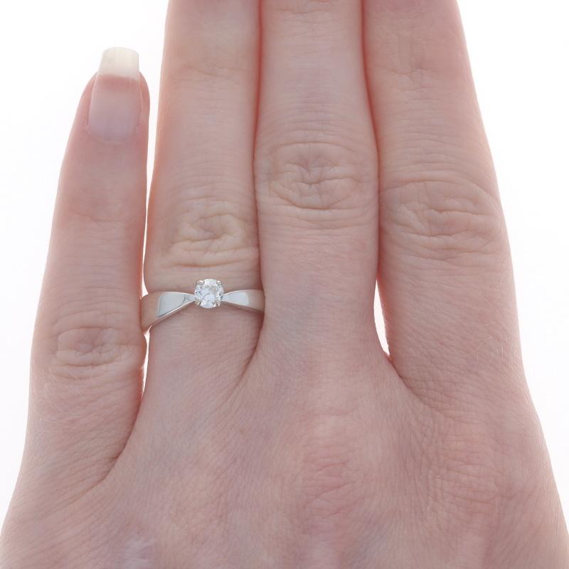 Anillo de compromiso solitario con diamante de plata de ley - 925 talla europea .26ct Corte europeo antiguo