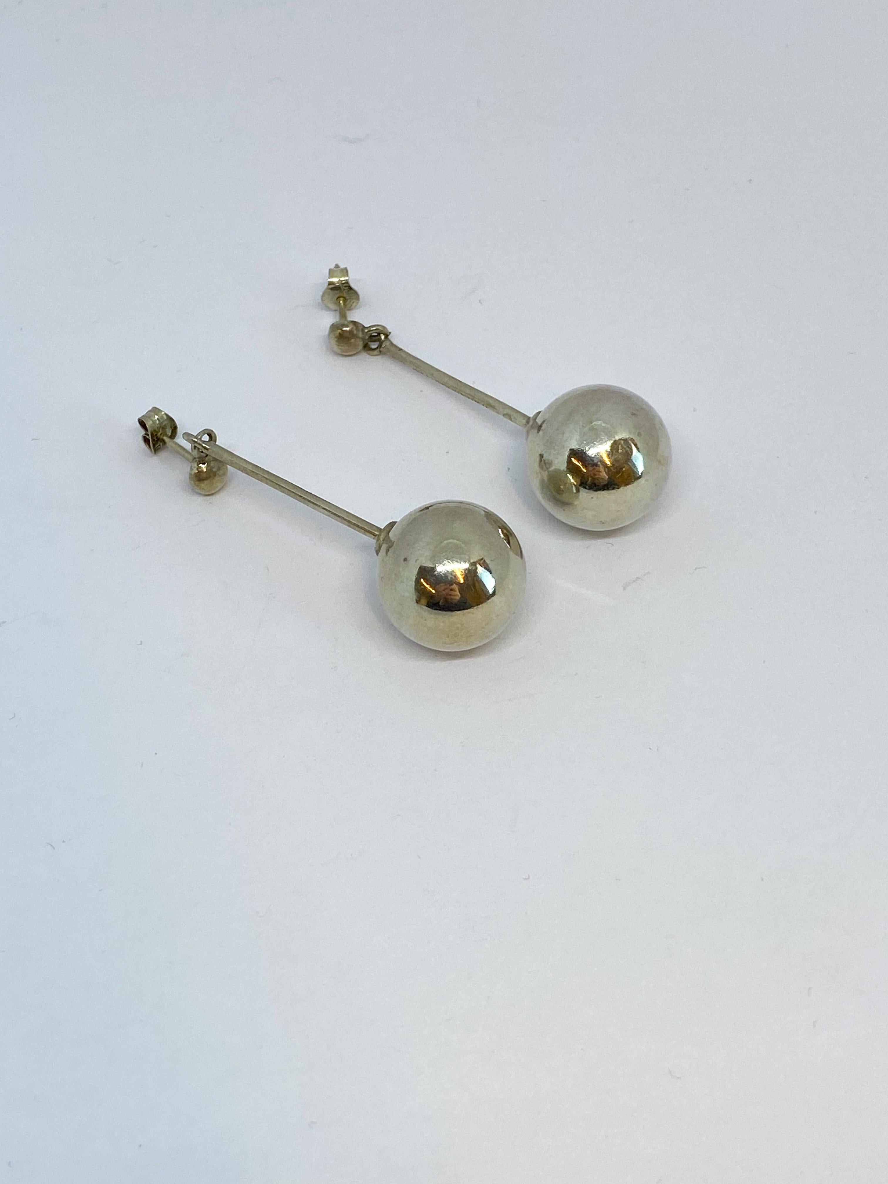 Ohrringe aus Sterlingsilber, Finnland, 1965 für Damen oder Herren im Angebot