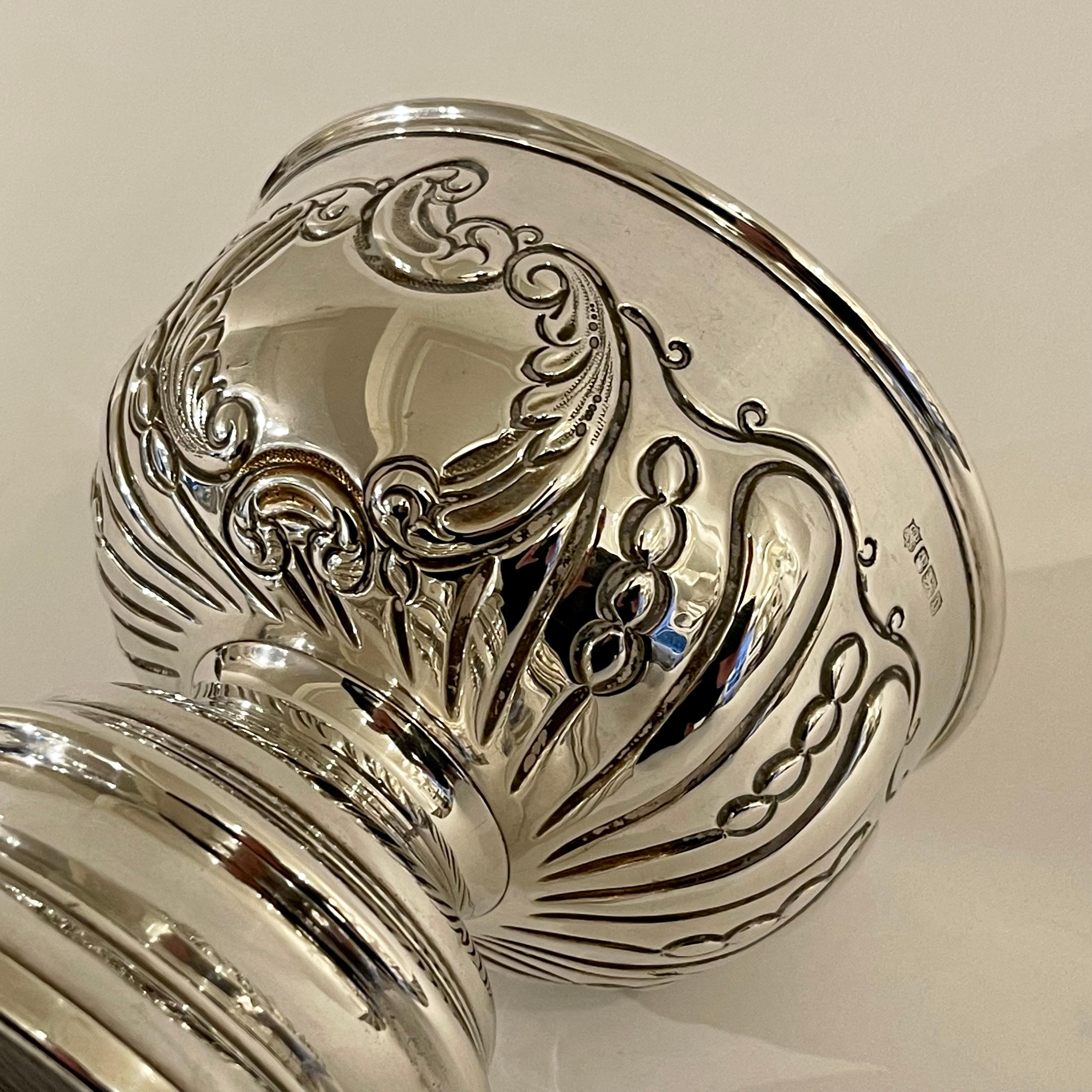 Sterling Silver Edwardian Comport Bowl, Cooper Brothers & Sons, Sheffield, 1906 For Sale 3