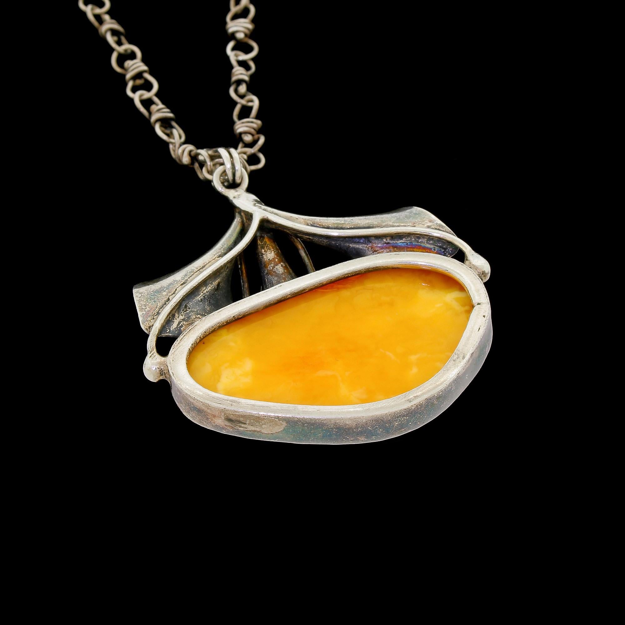 Art Nouveau Sterling Silver Egg Yolk Baltic Amber Lilly Pendant Necklace Original 875 Chain For Sale