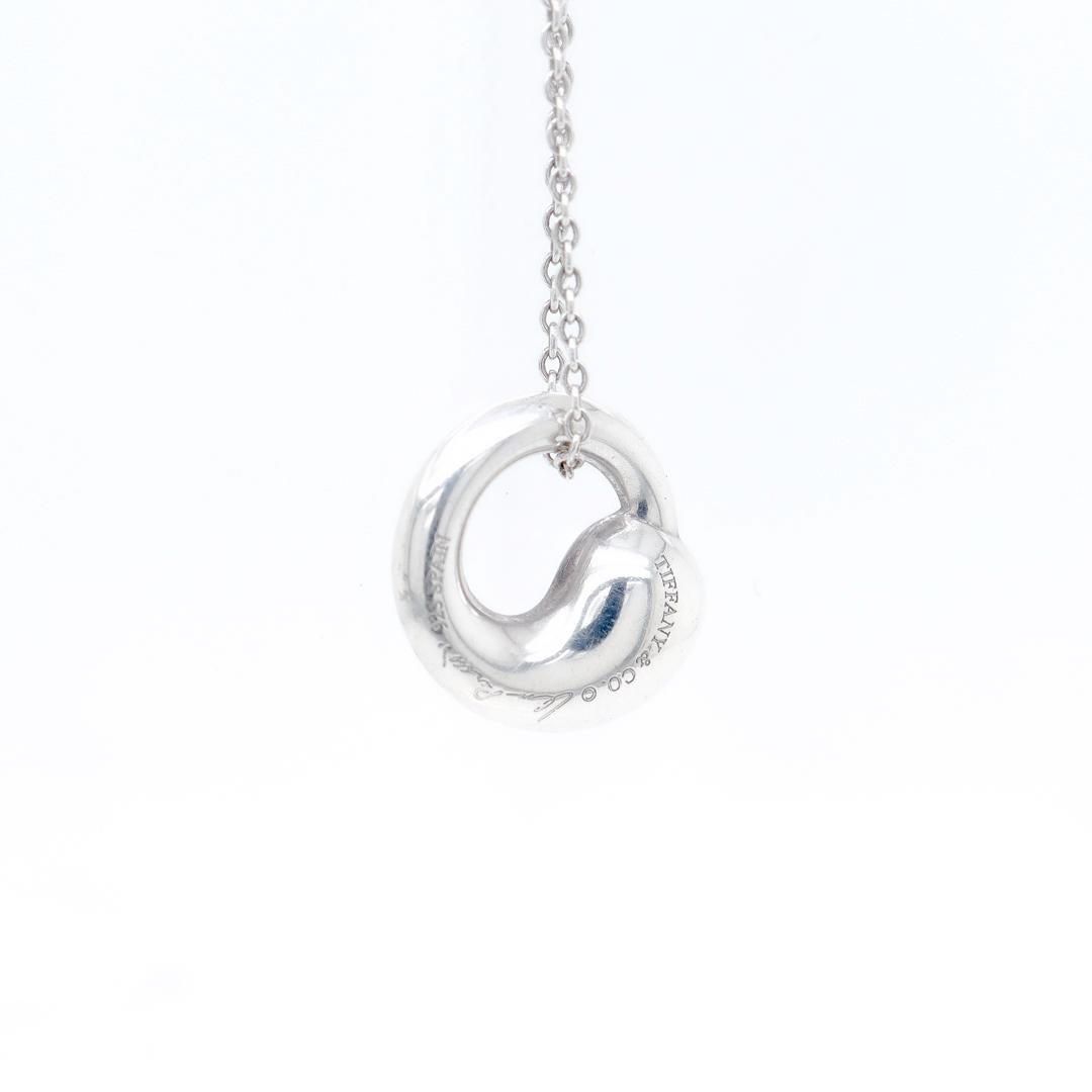 Moderne Elsa Peretti pour Tiffany & Co., argent sterling Collier à pendentif cercle éternel en vente