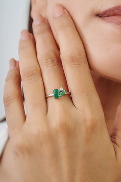 Sterling Silver Emerald & Diamond Asymmetric Solitaire Cluster Ring By Silvorra