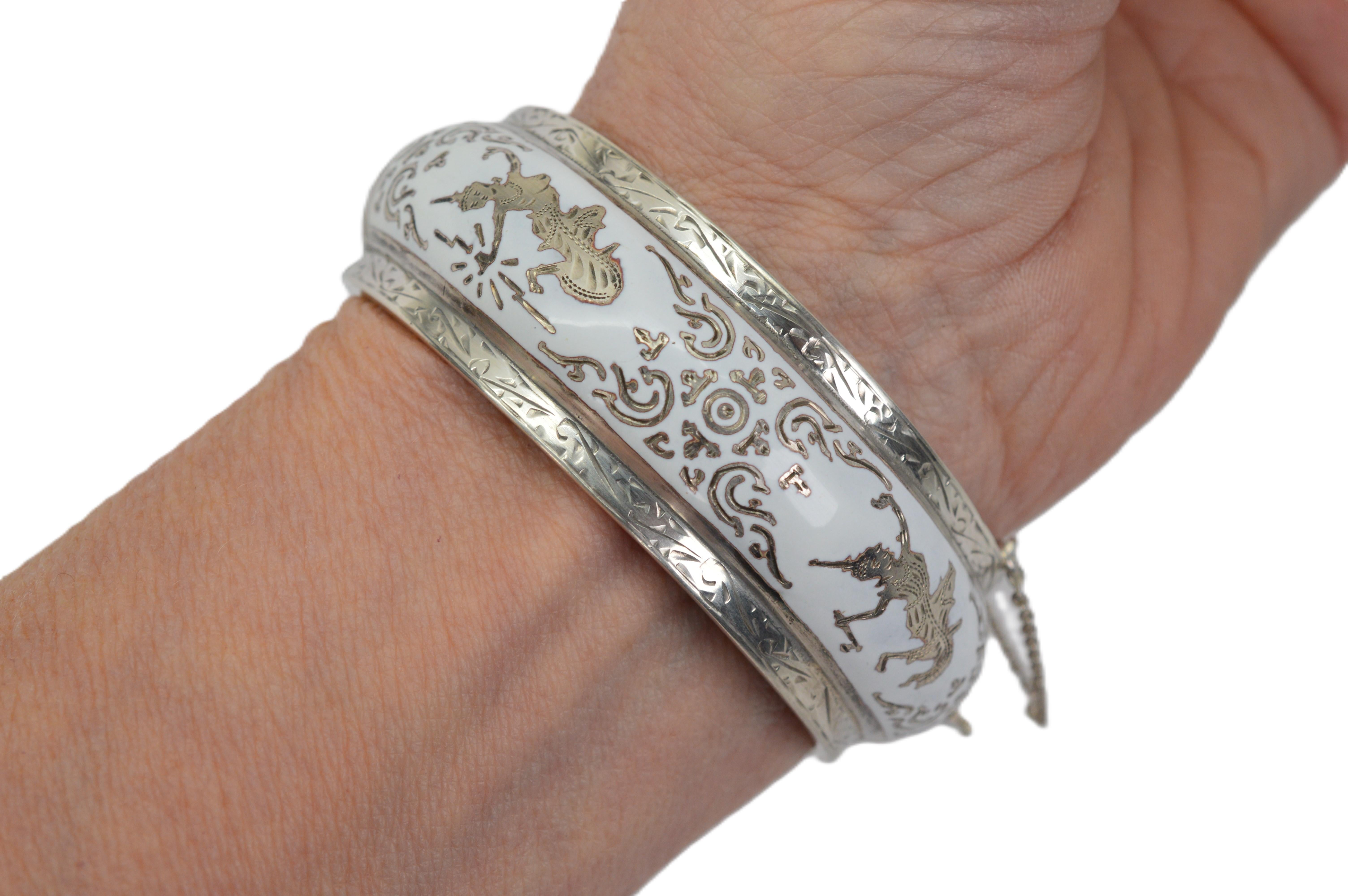 Bracciale Bangle in argento smaltato con danzatrici del Siam in vendita 6