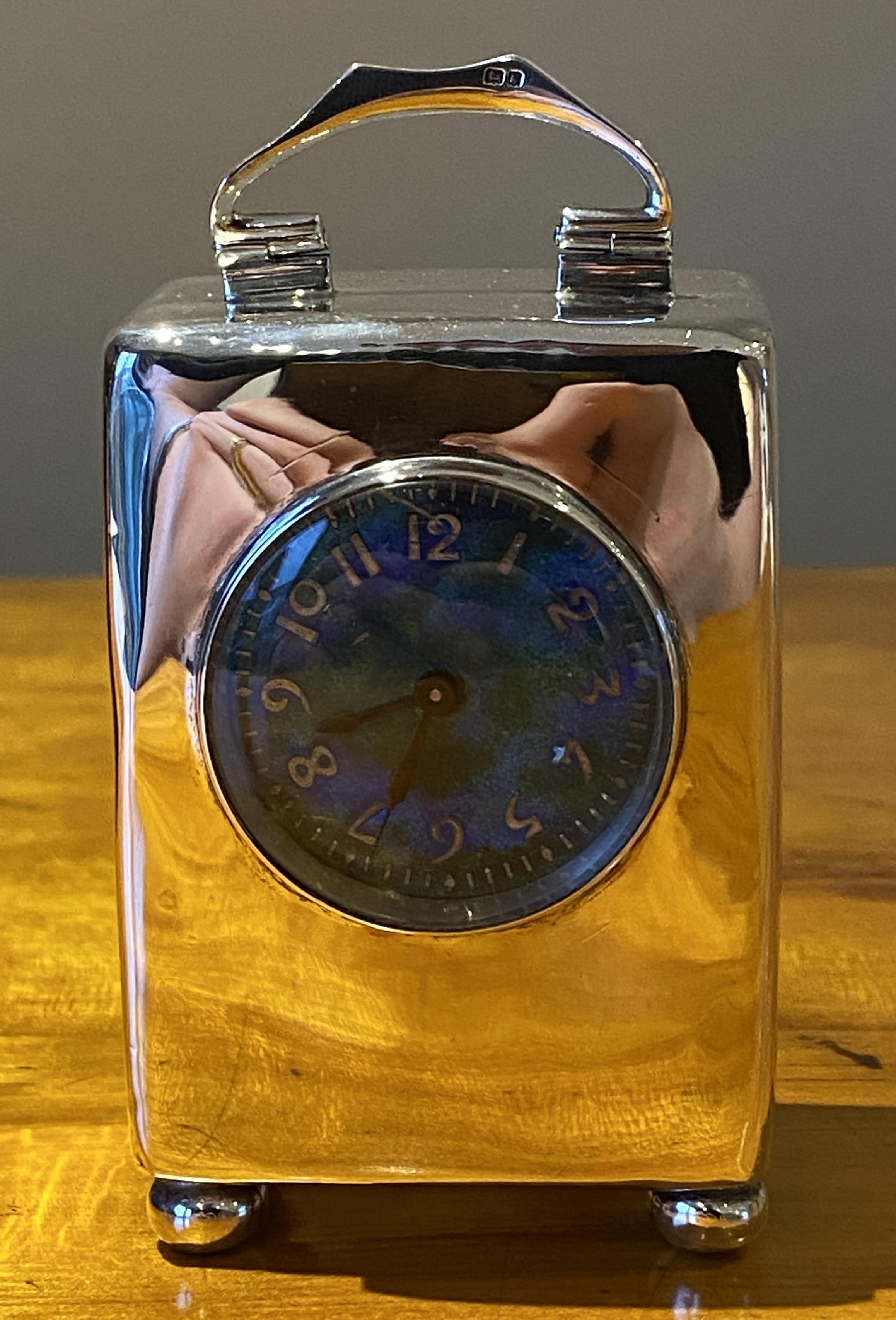 Sterling Silber Emaille Liberty's 1911 Archibald Knox Miniatur Kutsche Uhr im Angebot 4