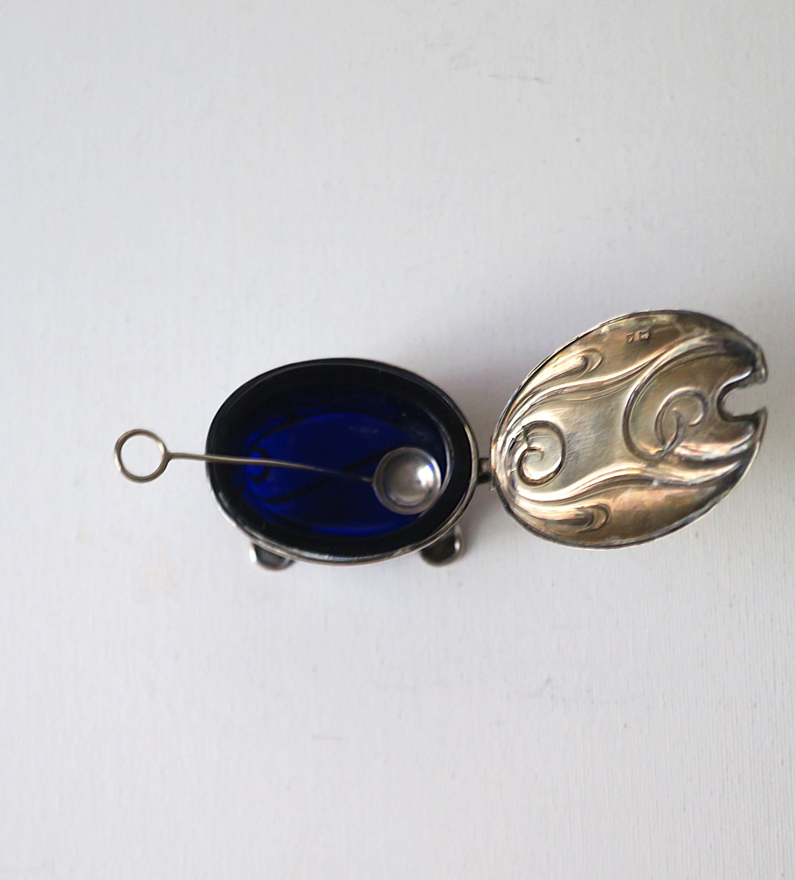 English Sterling Silver Art Nouveau Salt Cellar For Sale 1