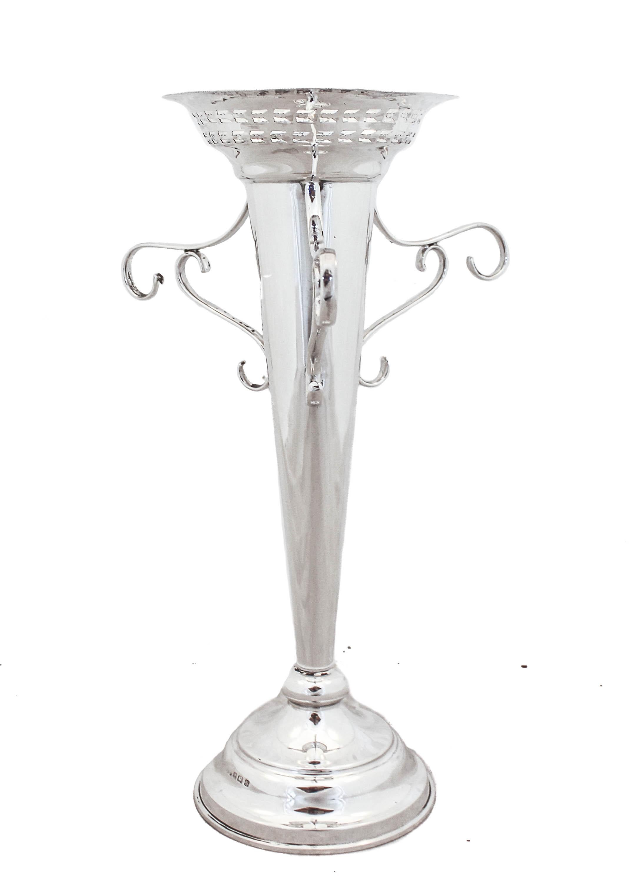 what is an epergne