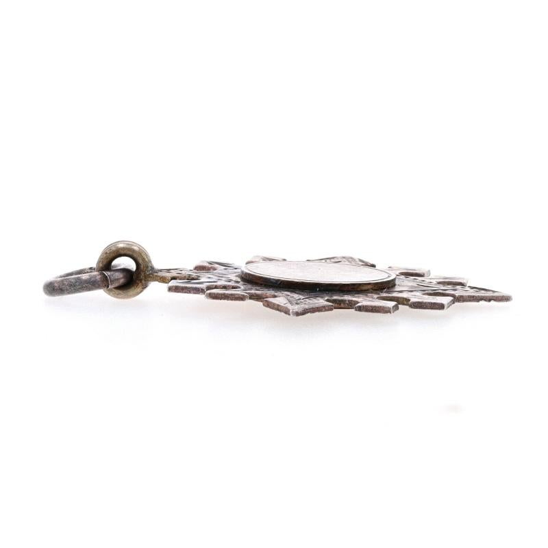 Sterling Silver Engravable Fob Pendant - 925 Antique Birmingham, England In Good Condition In Greensboro, NC