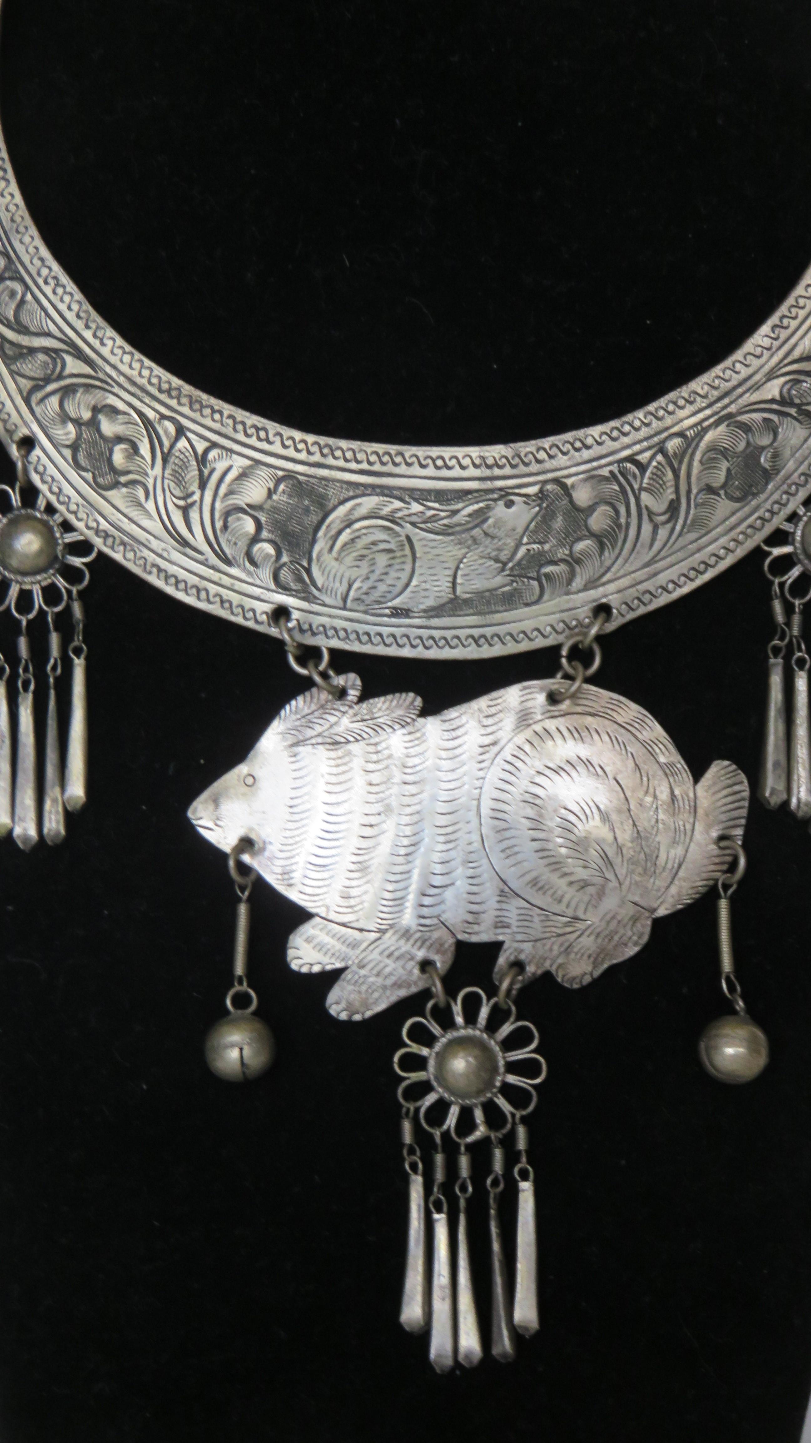 Women's Sterling Silver Etched Rabbit 1960s Choker