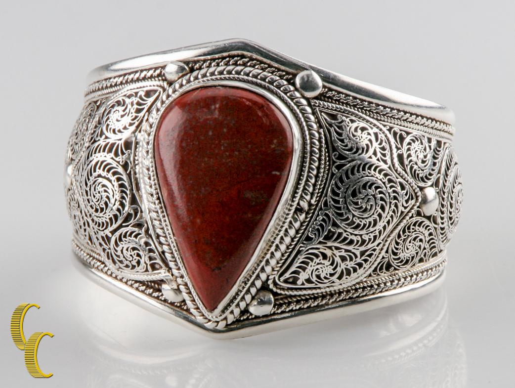 Burattato Bracciale extra largo in argento sterling con diaspro arancione, misura 6 in vendita