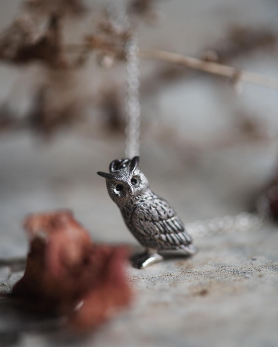 Sterling Silver Flaco the Owl Memorial Pendant In New Condition For Sale In New York, NY