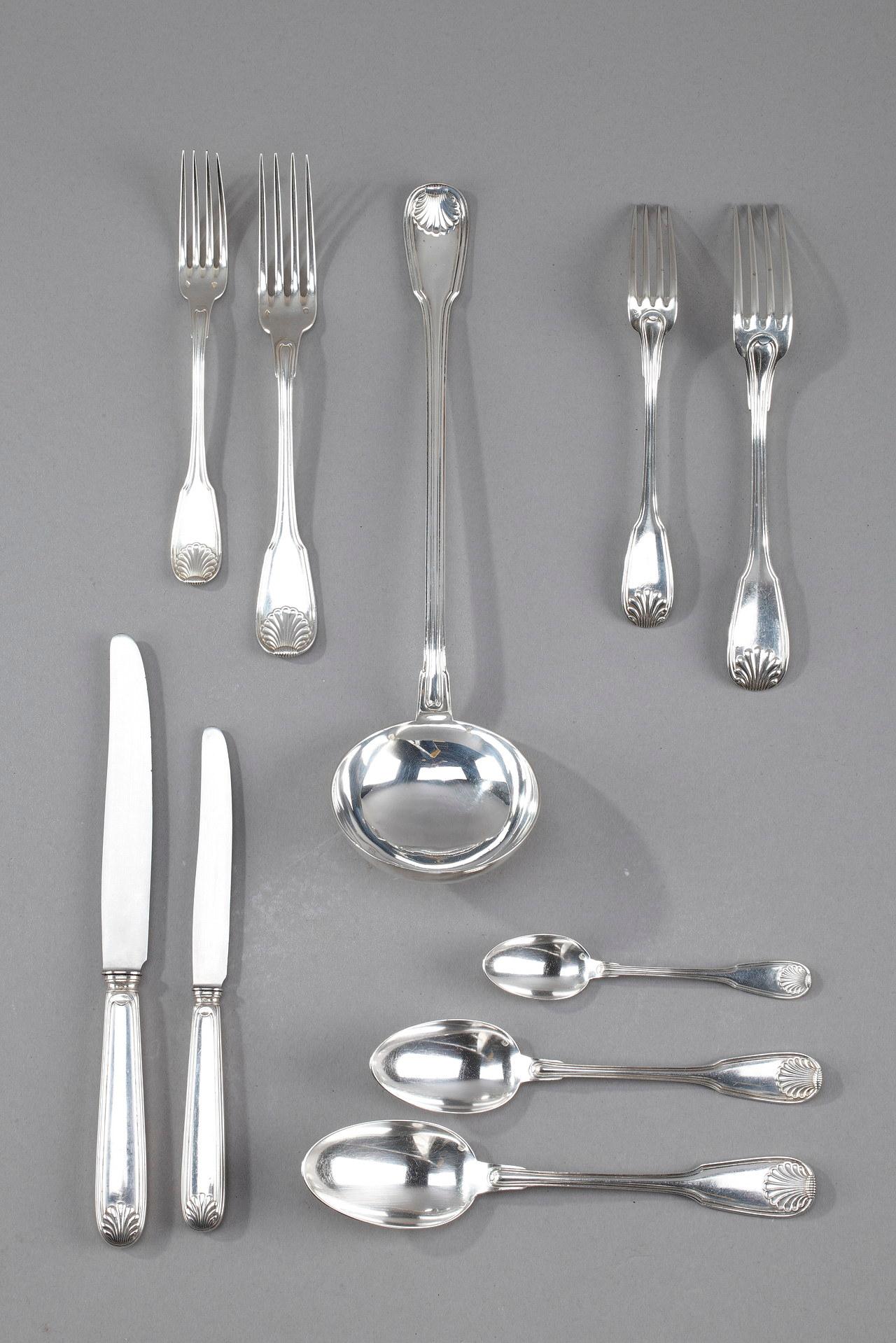 Sterling Silver Flatware from E.Caron, 115 Pieces 12