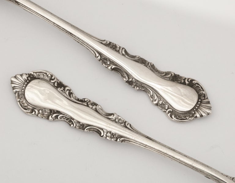 Sterling Silver Flatware Set by Reed and Barton, Georgian Rose Pattern For Sale 4