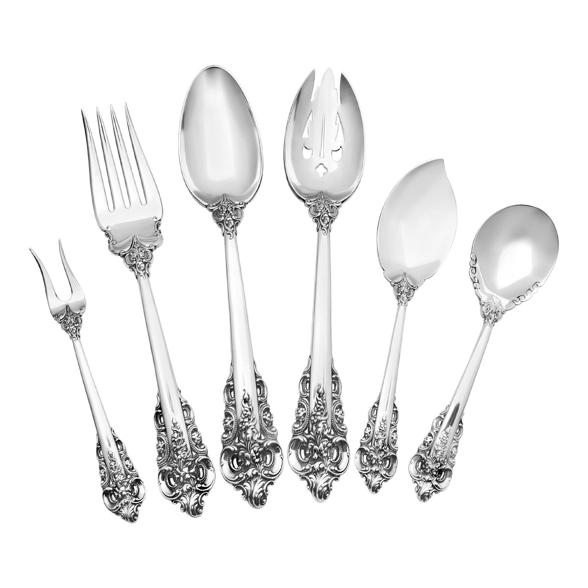 GRANDE BAROQUE Sterling Silver Flatware- Patented in 1941 by Wallace. 6 place setting for 10 + 10 serving pieces- Over 3000 grams of sterling silver. PLACE SETTING: 10 place knives (8 7/8