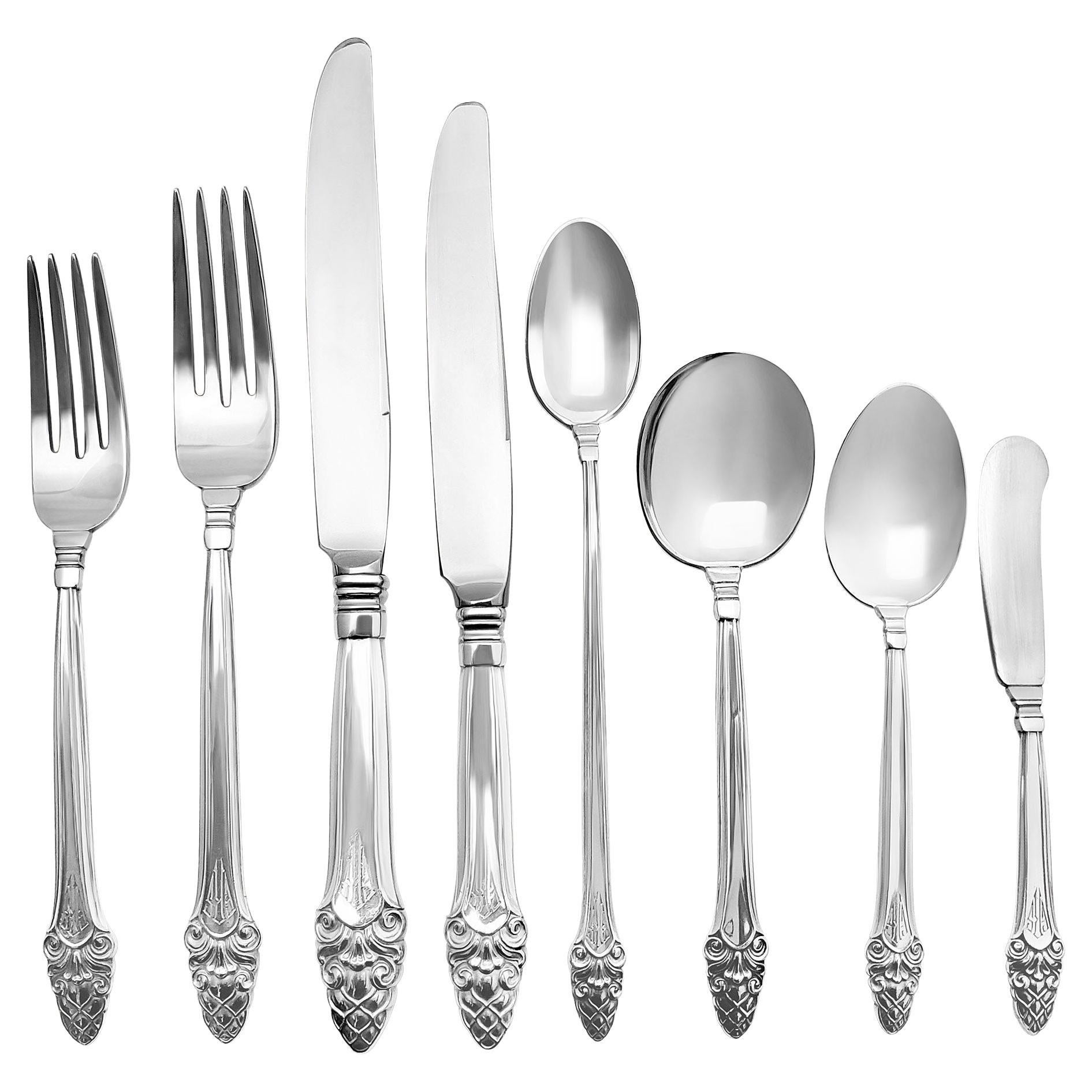 Sterling Silver Flatware Set Sovereign, Old Patented in 1941 by Gorham, 9 Place