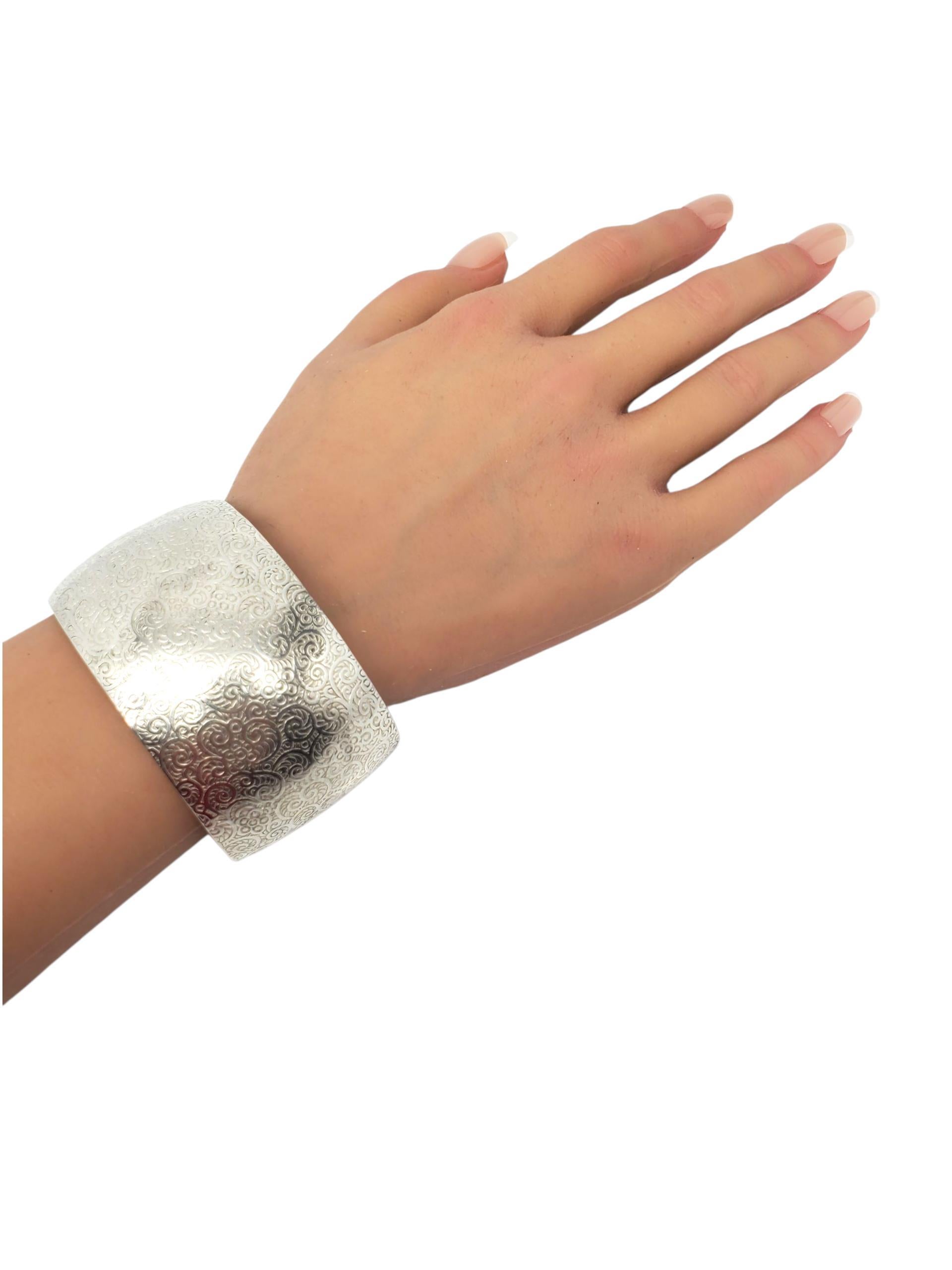 Bracciale floreale in argento Sterling #23421 in vendita 2