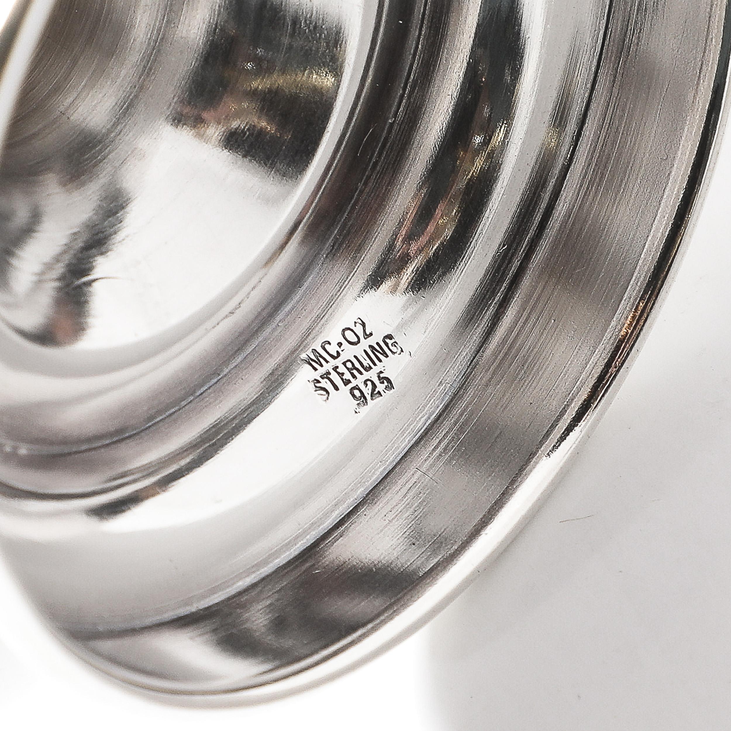 Kiddush Cup & Spiral Cartouche aus Sterlingsilber mit Blumendetails und Spiralkartusche, gestempelt .925 im Angebot 1
