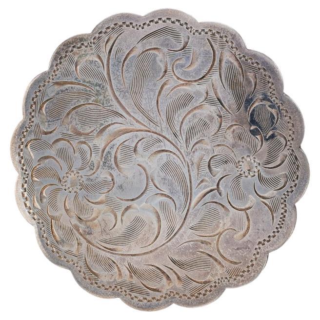 Sterling Silver Floral Scallop Circle Brooch - 925 Medallion Pin For Sale