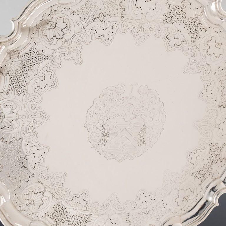 Sterling Silver Footed Salver London 1735 In Good Condition In Tunbridge Wells, GB