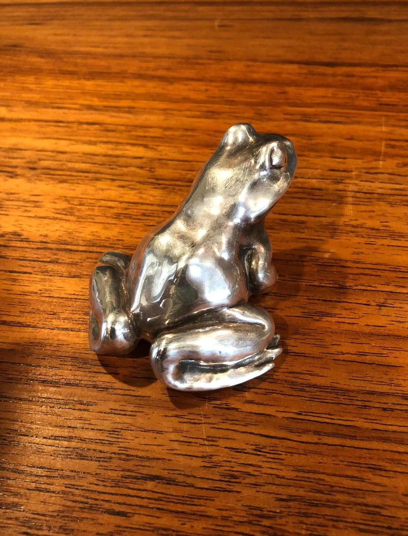 Sterling Silver Frog / Toad Sculpture In Good Condition In San Diego, CA