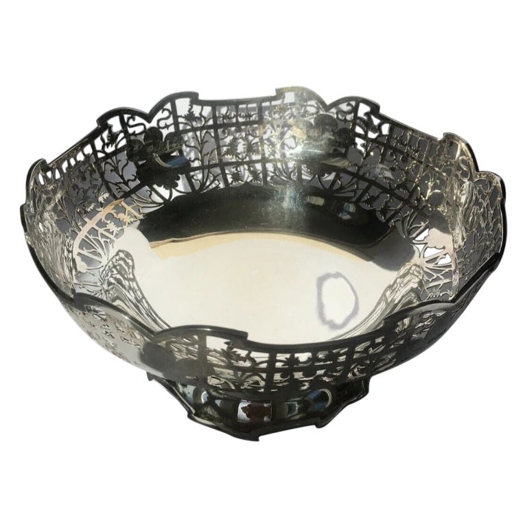 Fruttiera in argento sterling di Viner's Ltd, 1967