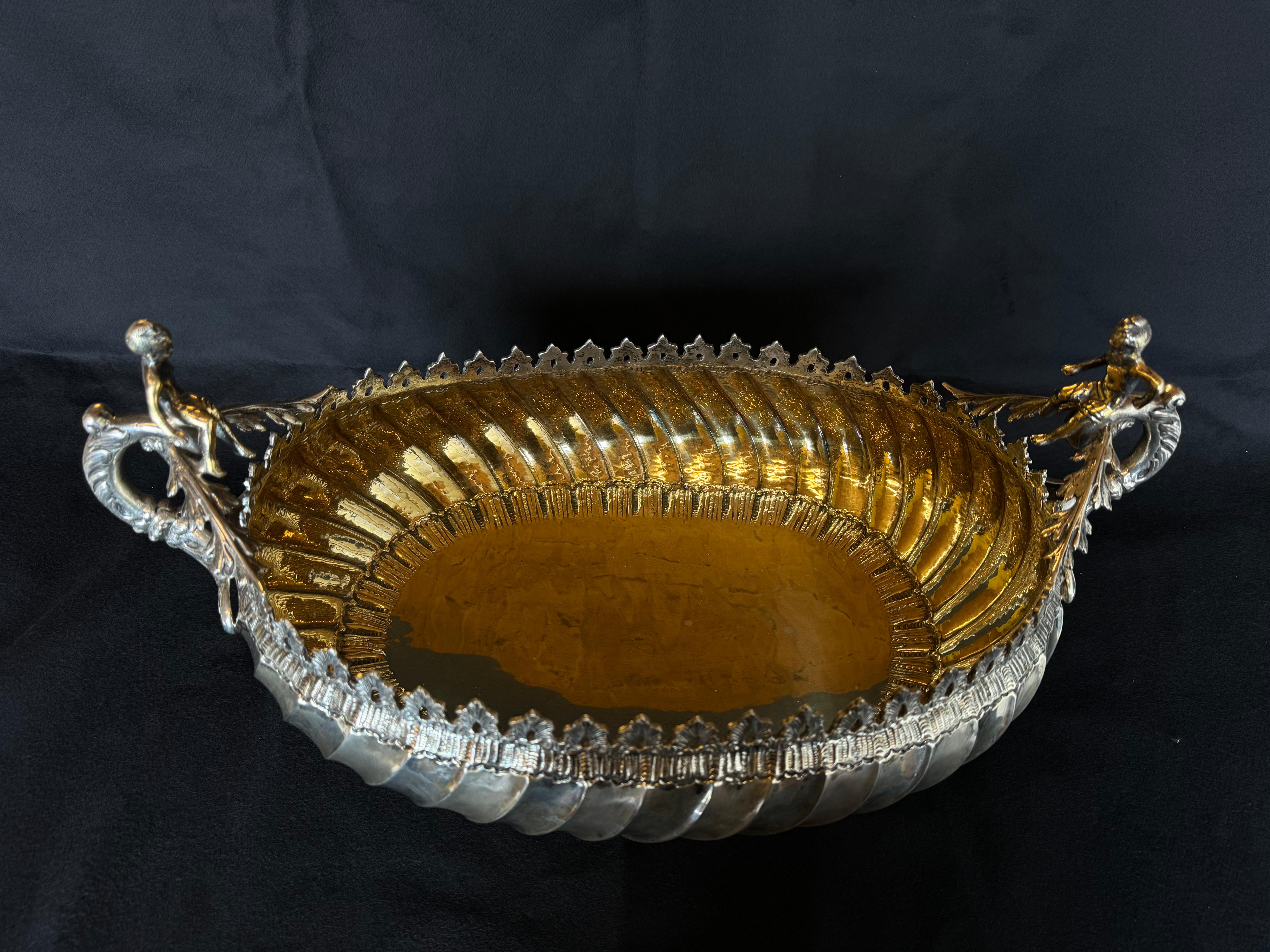 Coupe à fruits en argent sterling, vraiment impressionnante Unisexe en vente