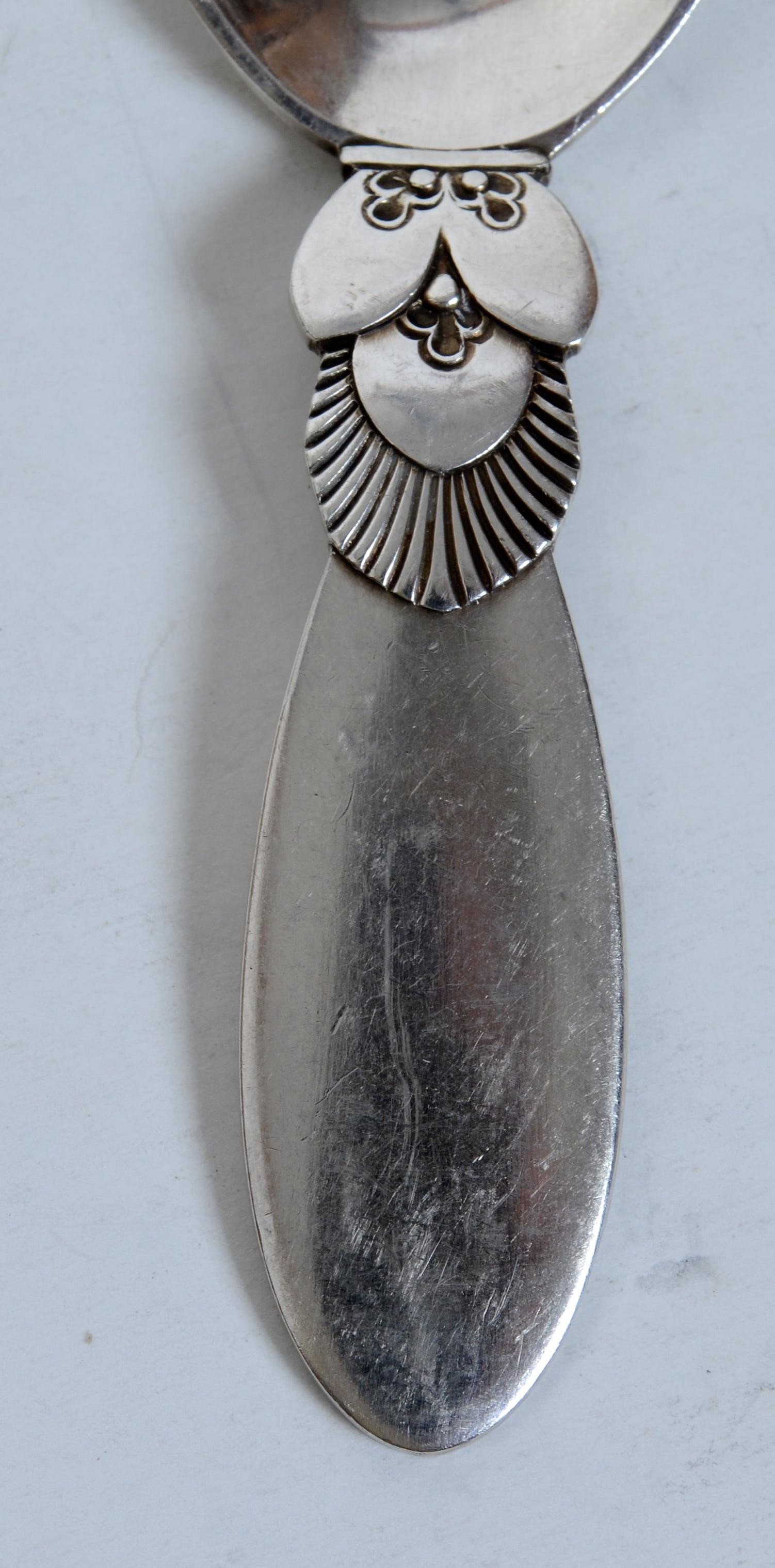 Pala in argento Georg Jensen (Danimarca) Cactus Caviar c1930 In condizioni buone in vendita a valatie, NY