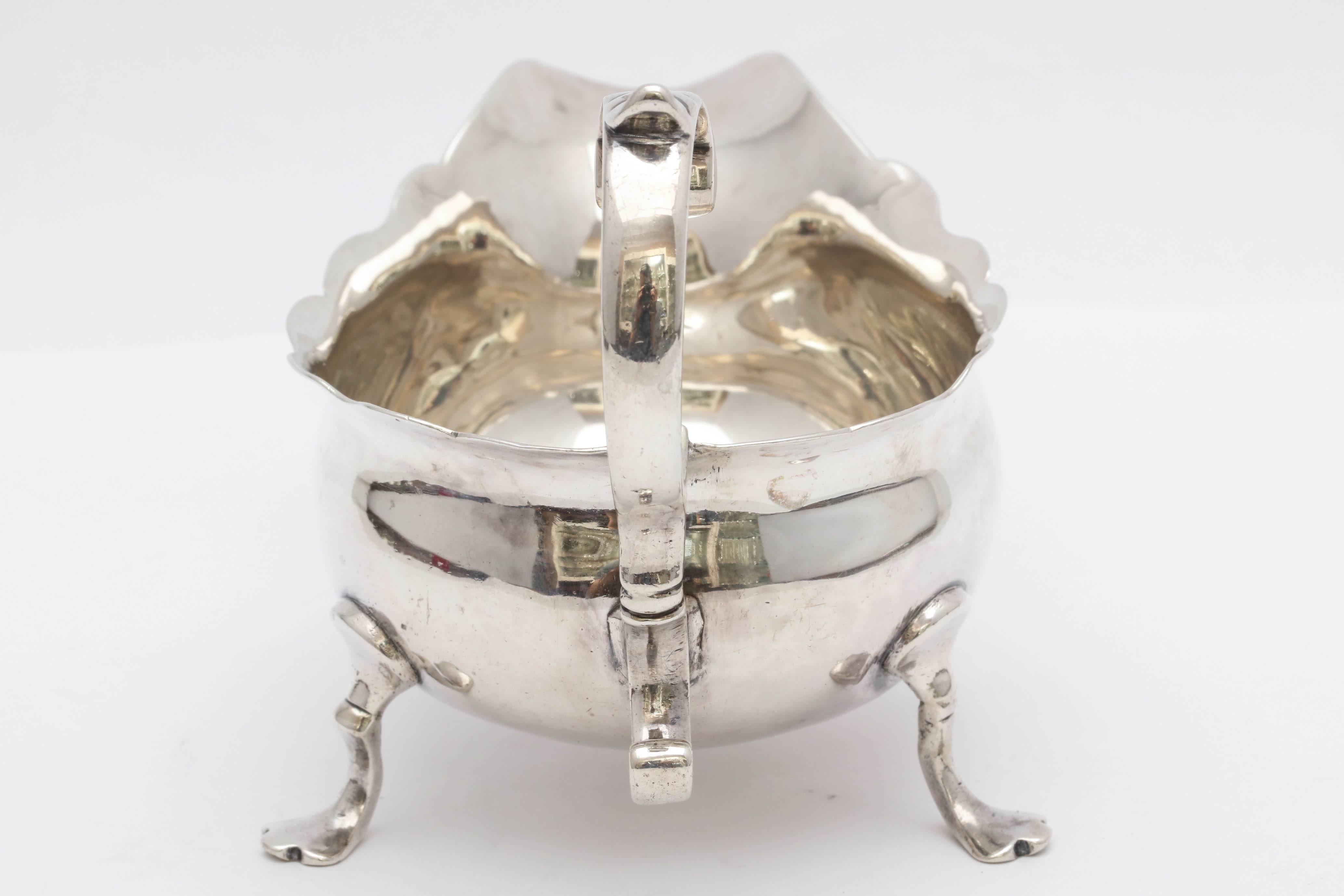 English Sterling Silver Georgian 'George II - 1753' Paw-Footed Sauce/Gravy Boat