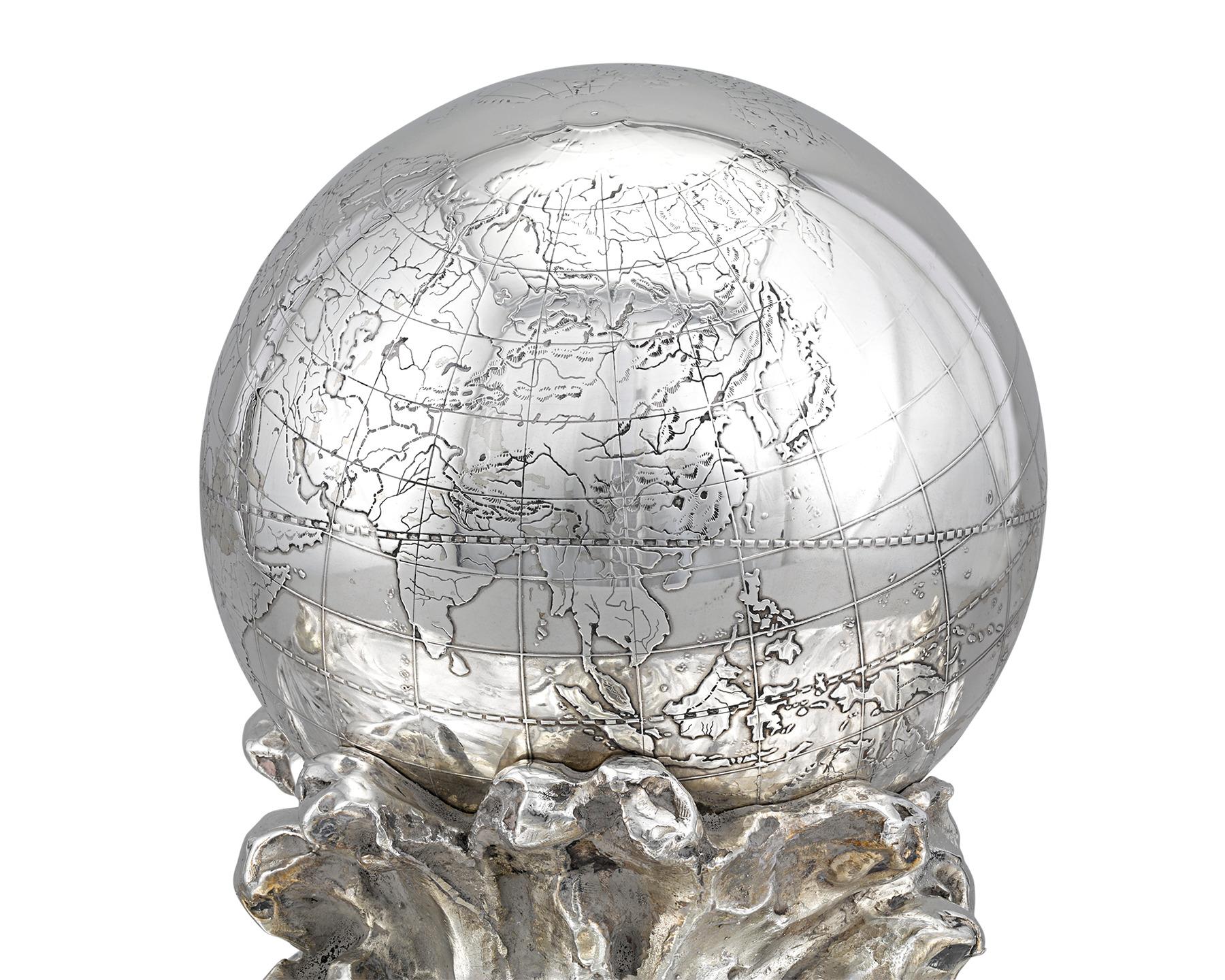 Centro de mesa Globe Inkwell de plata de ley de Tiffany & Co. Eduardiano en venta