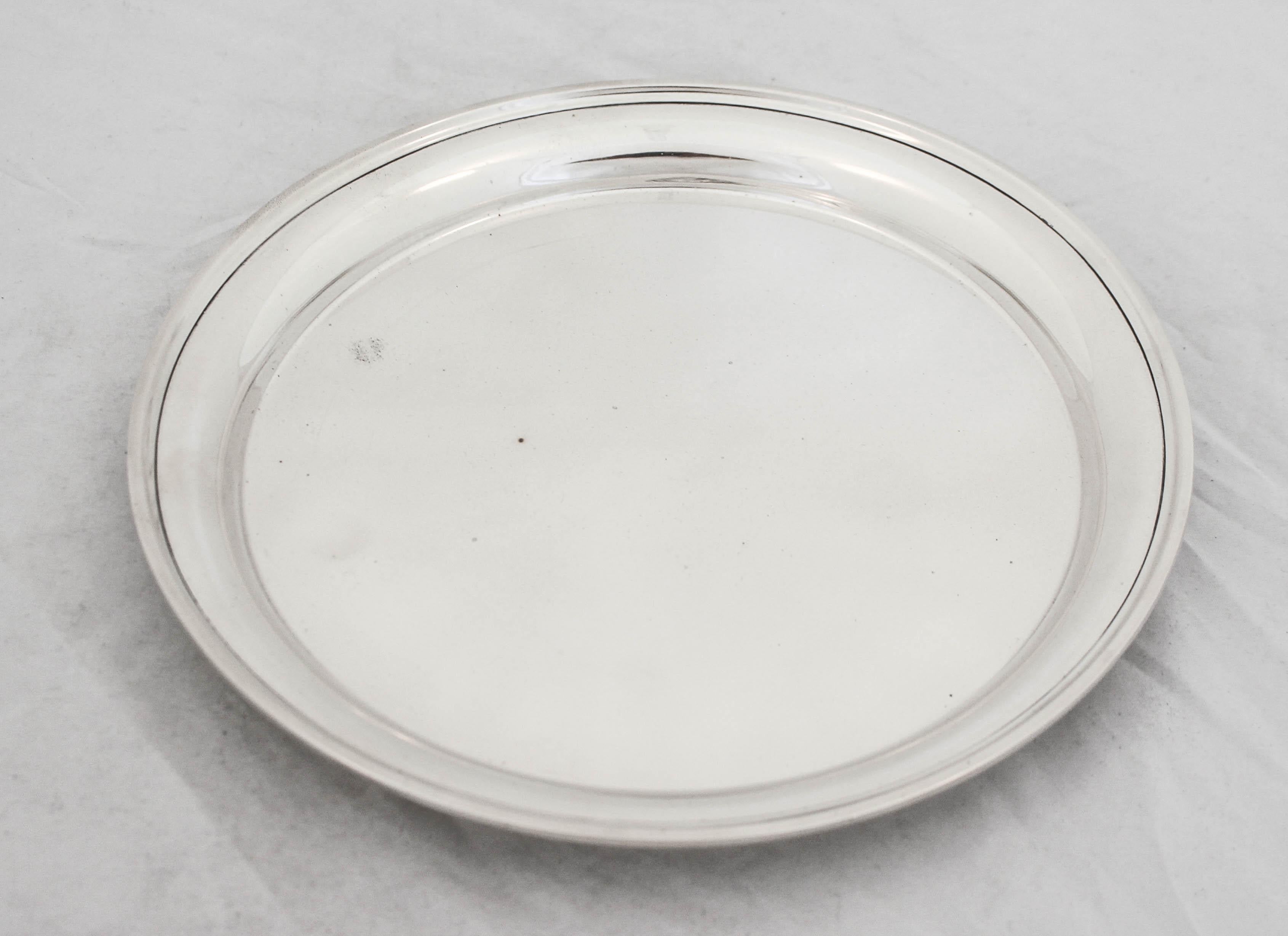 Metà XX secolo Calici e vassoio in argento sterling in vendita